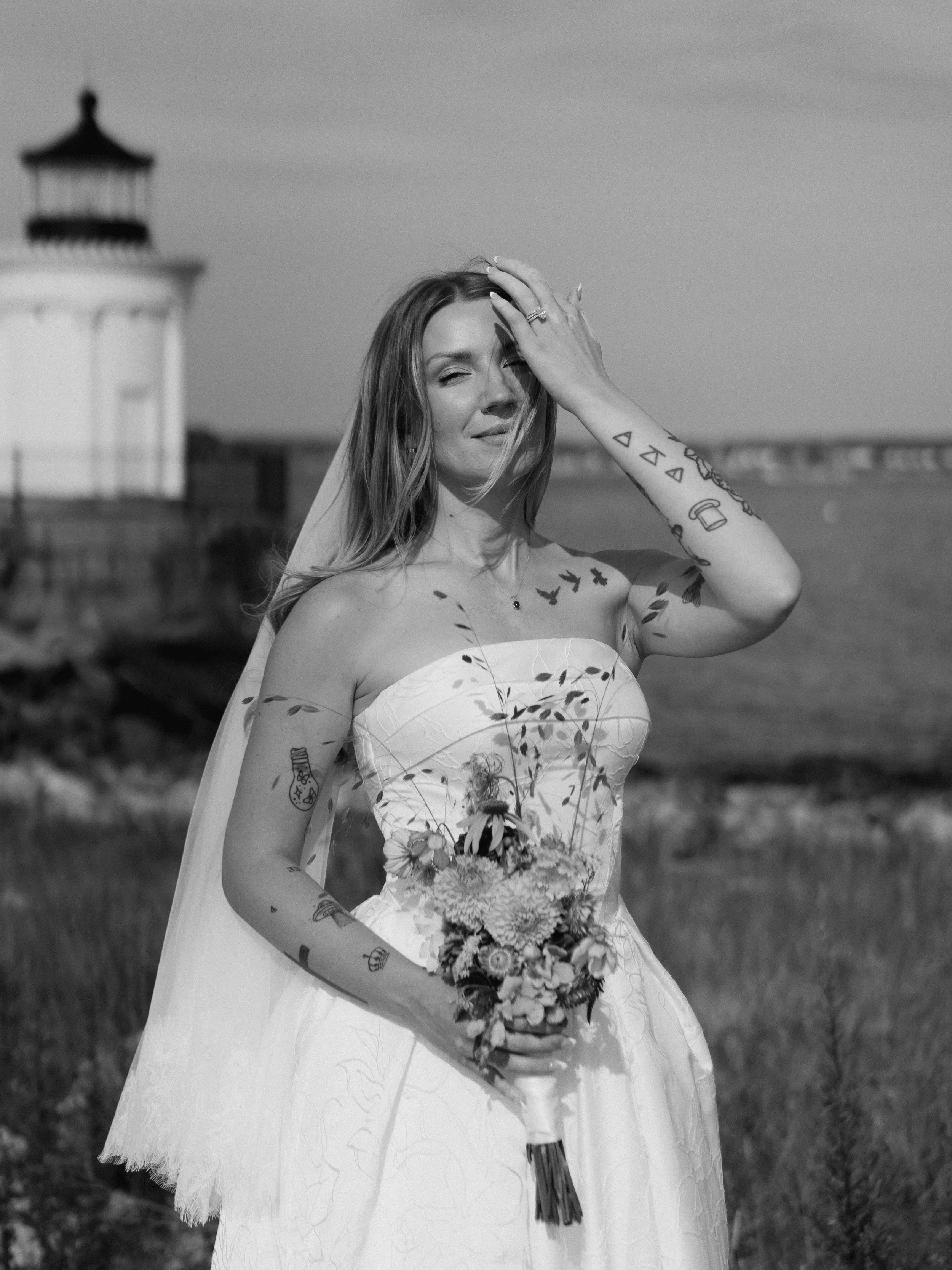 Ending a triple header wedding weekend with my own wedding gallery from @katherine_keenan 🙂&zwj;&harr;️🙂&zwj;&harr;️🙂&zwj;&harr;️

Photo @katherine_keenan 
Bridal party hair @sparrowhairstudio 
Bridal party makeup @jessica.j.muah 
My hair @audrey.