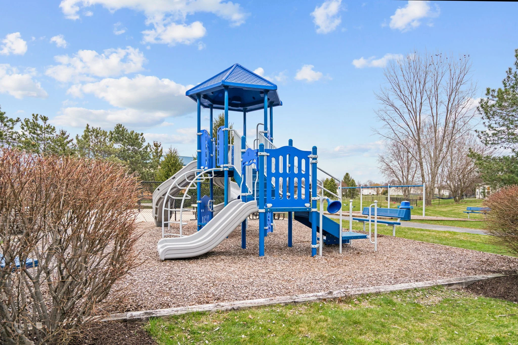 Premier is a real estate media company based in Indianapolis, Indiana that offers professional real estate photography, aerial real estate photography, 3D virtual tours Indianapolis, twilight real estate photography, and Social Media Real Estate Vide