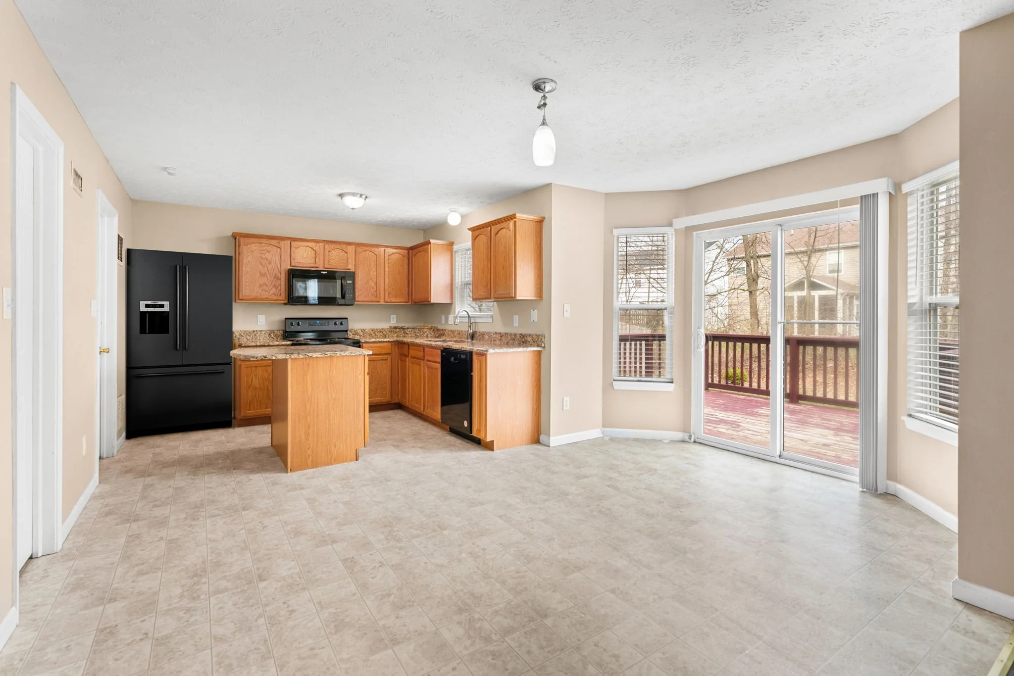 Premier is a real estate media company based in Indianapolis, Indiana that offers professional real estate photography, aerial real estate photography, 3D virtual tours Indianapolis, twilight real estate photography, and Social Media Real Estate Vide