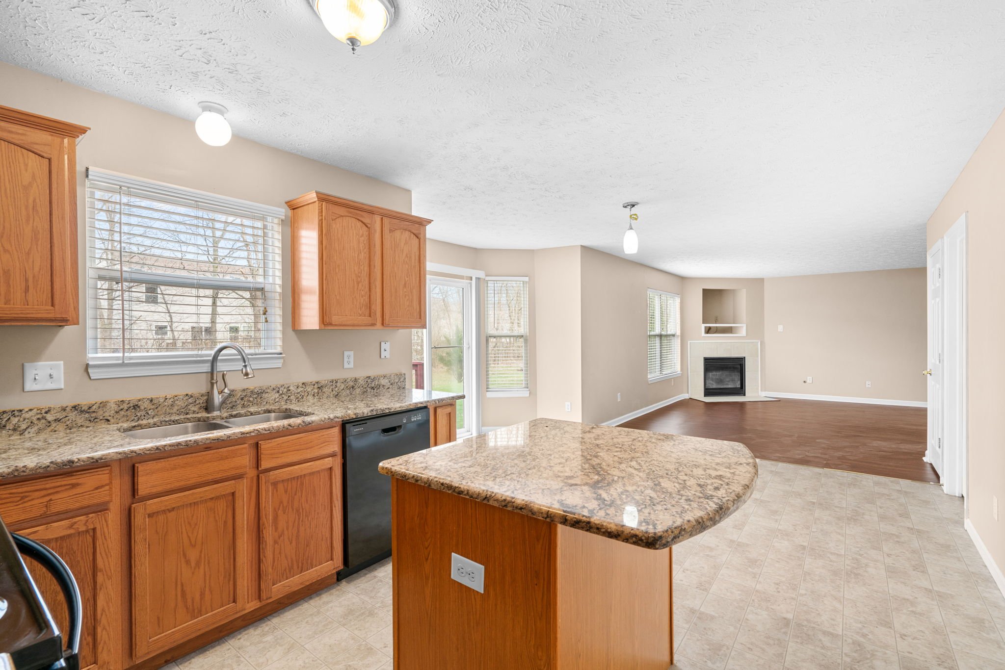 Premier is a real estate media company based in Indianapolis, Indiana that offers professional real estate photography, aerial real estate photography, 3D virtual tours Indianapolis, twilight real estate photography, and Social Media Real Estate Vide