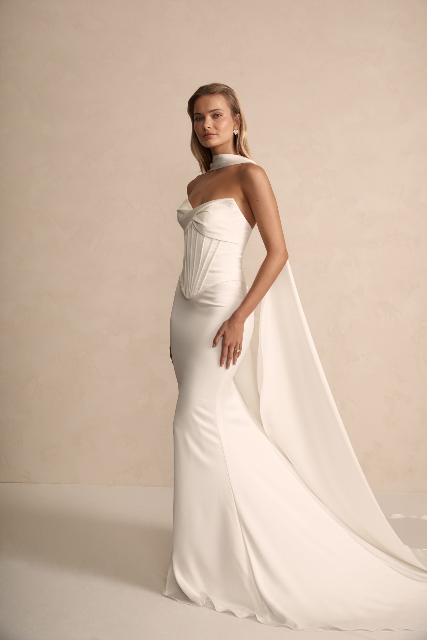 MWL Bridal Sol is our illusion bodice and skirt combination, a very new creation for MWL that blends the sophistication of a bodice and skirt with the seamless beauty of a full dress. Designed to give brides the feel of a complete wedding gown withou