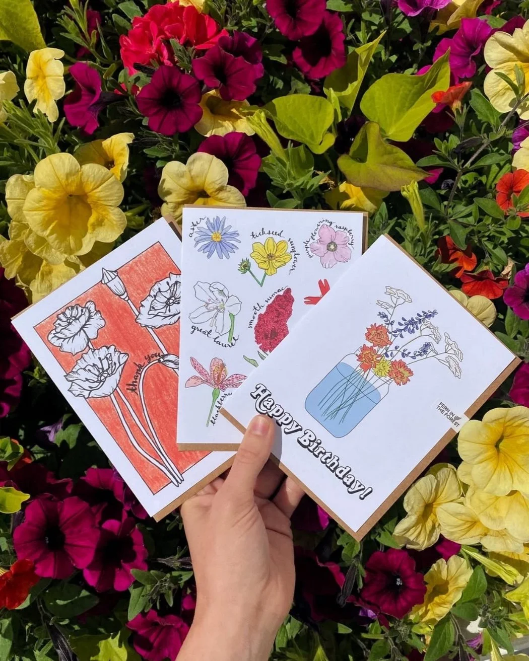 Supporting the artists and creatives in our community brings us so much joy! This holiday season, join us in shopping small and discovering all kinds of handmade treasures at the Valley Made Market on November 15 & 16. 🎁
Featured Makers:
@fern.