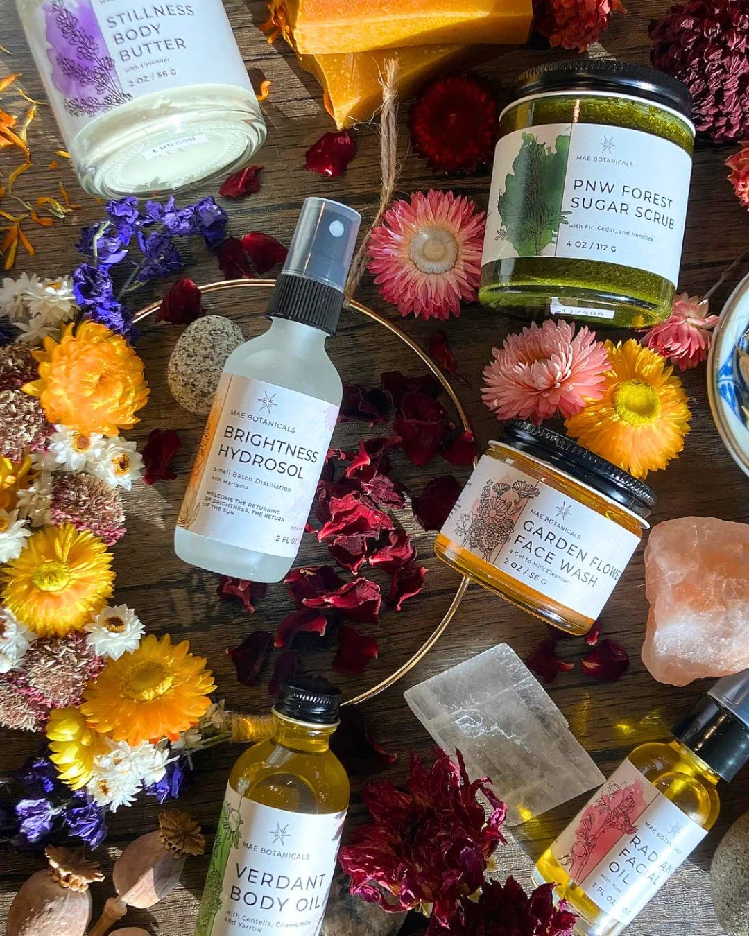 Springtime in Skagit Valley means the tulips are in bloom🌷 and our makers will be bringing all the floral-inspired goodies to Valley Made on Sunday, April 26th.

Makers featured:
@maebotanicals
@poppy.designco
@auntiemsflowers
@tigerlilybeppo.croche