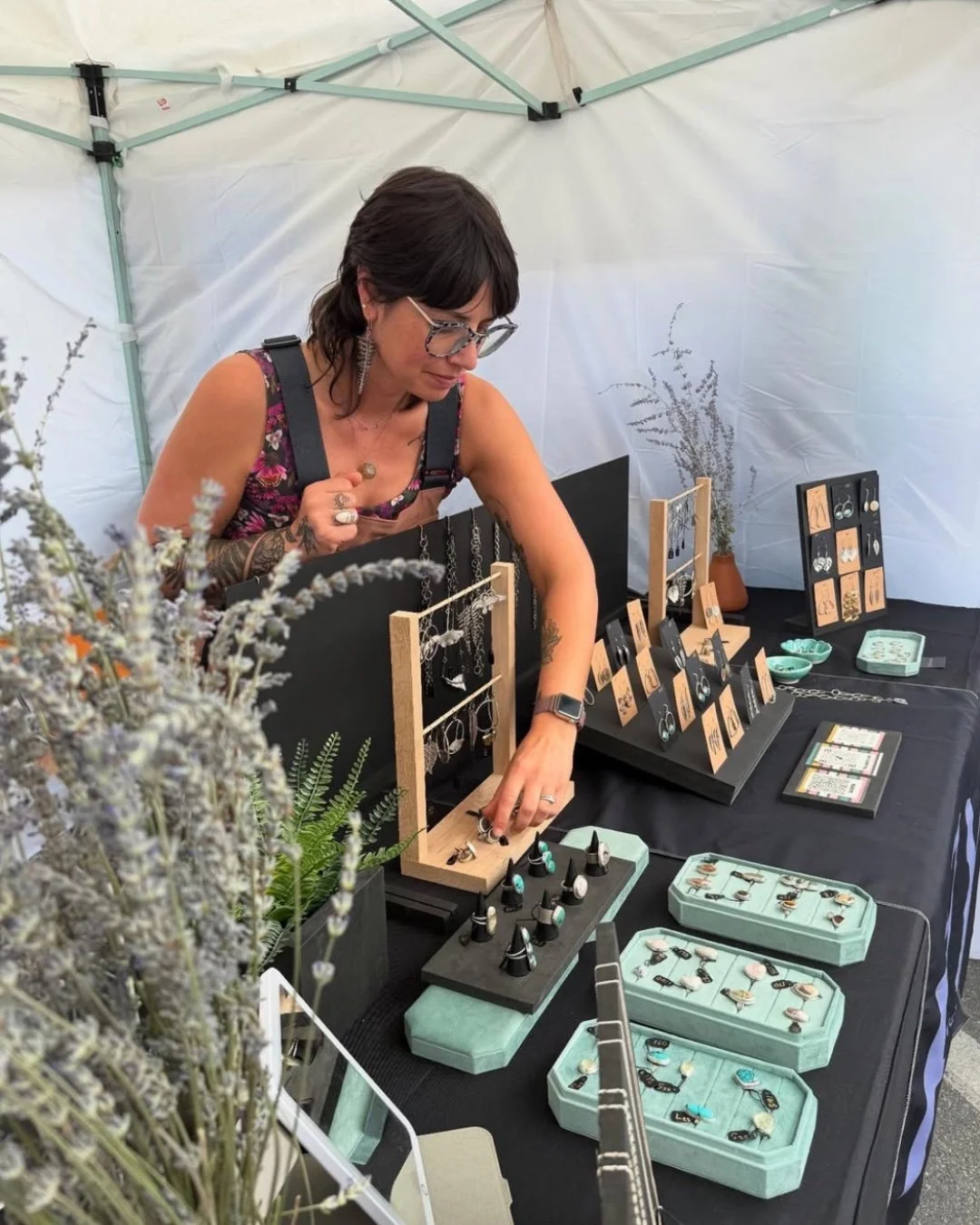Meet the Maker✨ Noelle is the face behind Flex Jewelry ( @flex_bynoelle ) Flex was created from an obsession with big statement earrings. All of Noelle's work is created using standard silversmithing practices in her small studio located in Twisp, WA