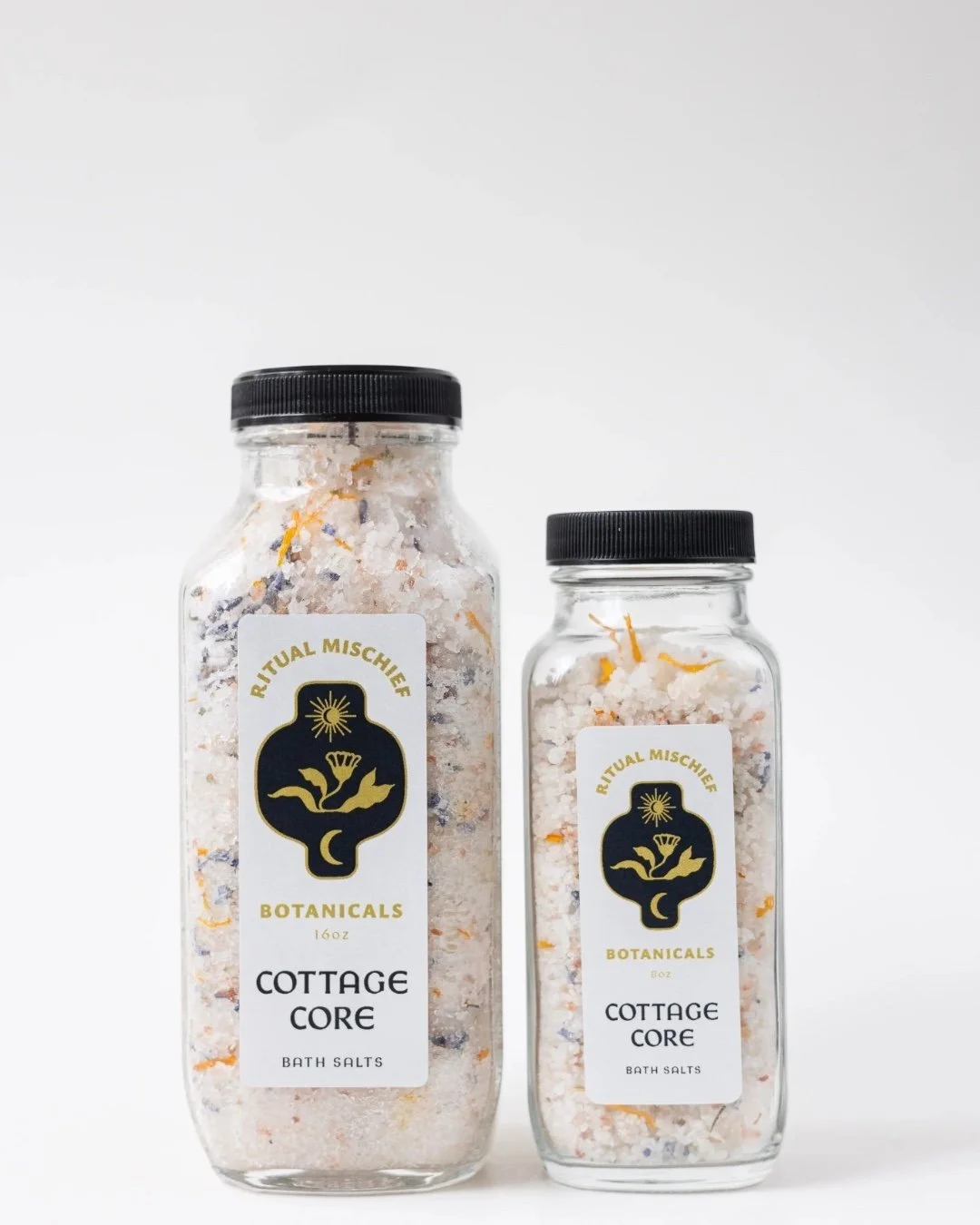 Luxuriate this Fall with handmade body care 🍂@ritual_mischief, @maebotanicals, @mwsoapworks, and @skinrhythmspa are bringing all the apothecary you need to relax and feel your best to Valley Made Market on September 13th: bath salts, body scrubs, so