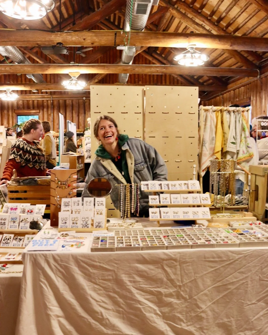 Meet the Maker✨
Sarah from @kactusblue is coming to Valley Made Market Nov 14 &amp; 15 and bringing her unique handmade charms as well as her super-fun, hands-on Charm Bar!! Create your own charm necklace, bracelet, key chain, or bag charm, or shop S