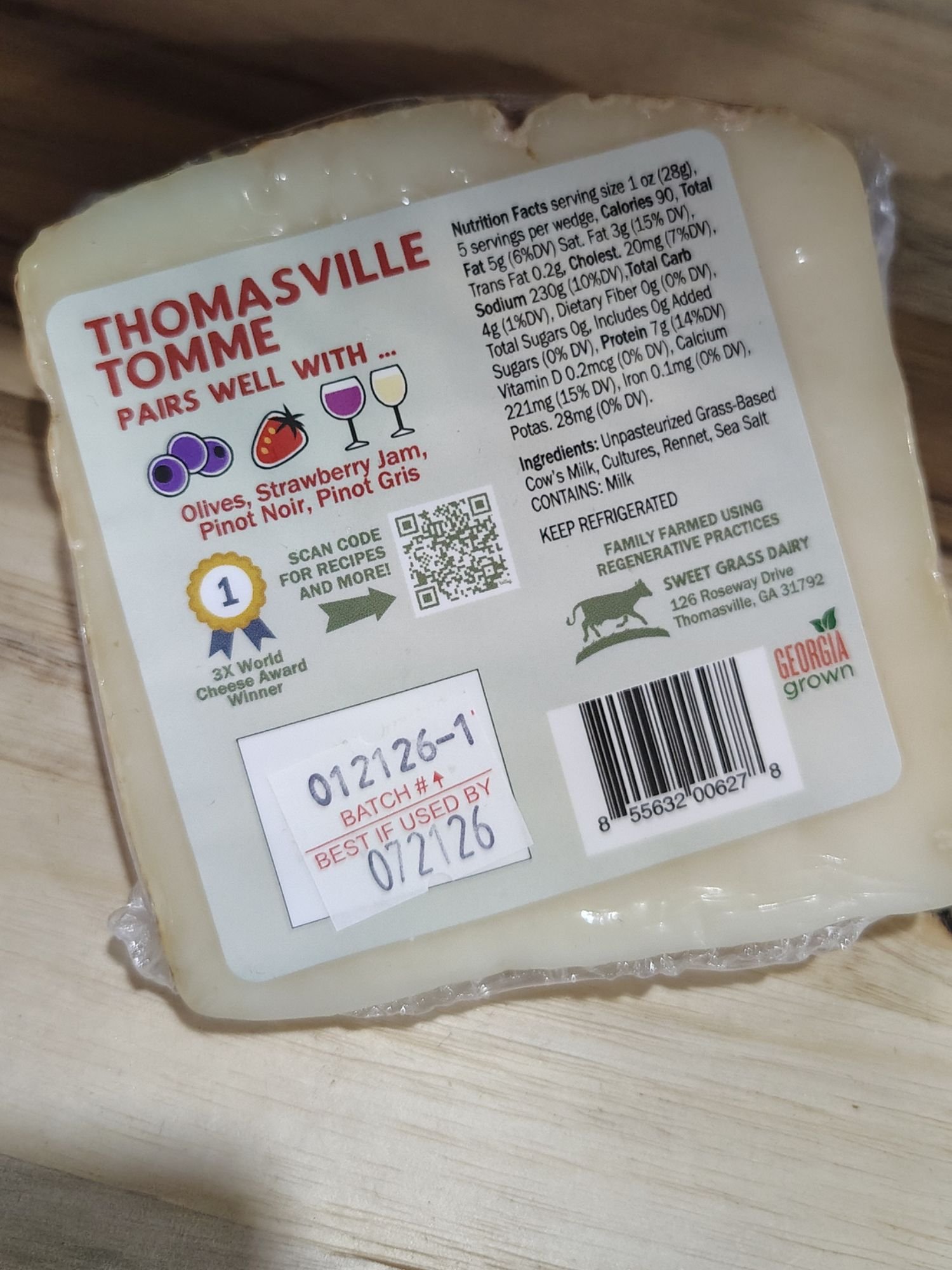 thomasville tomme details cow milk cheese.jpg