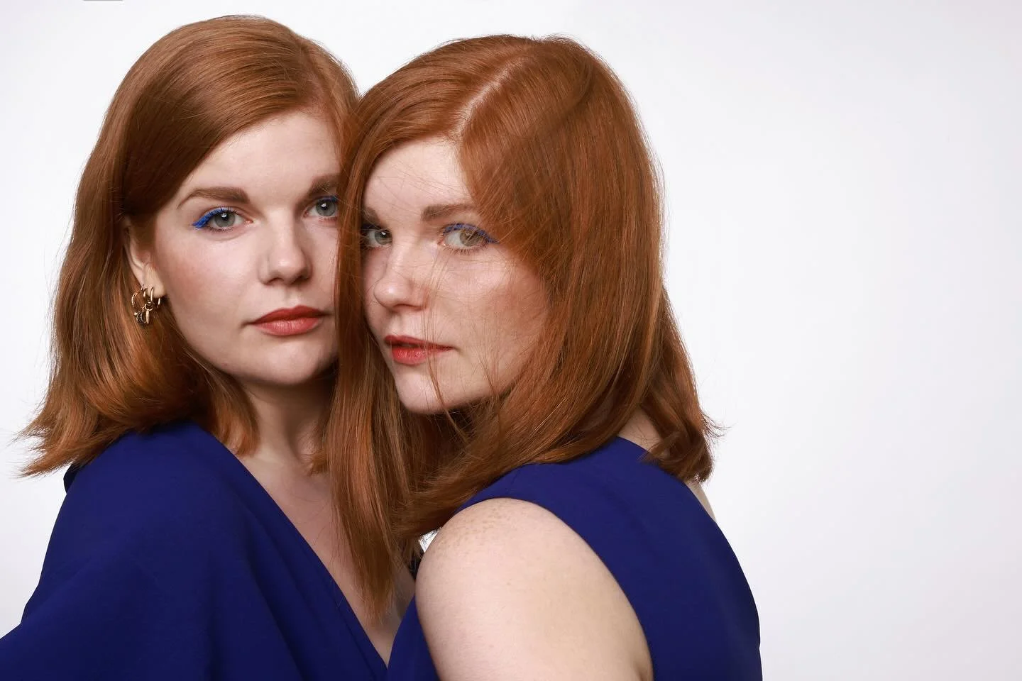 So happy to share with you the news about our concert next week in Bayreuth! We are super excited to perform beautiful music on Wagner&rsquo;s piano in his house and would love to meet you there! 🎶🎶💛 #richardwagner #wahnfried #pianoduo #pianofourh