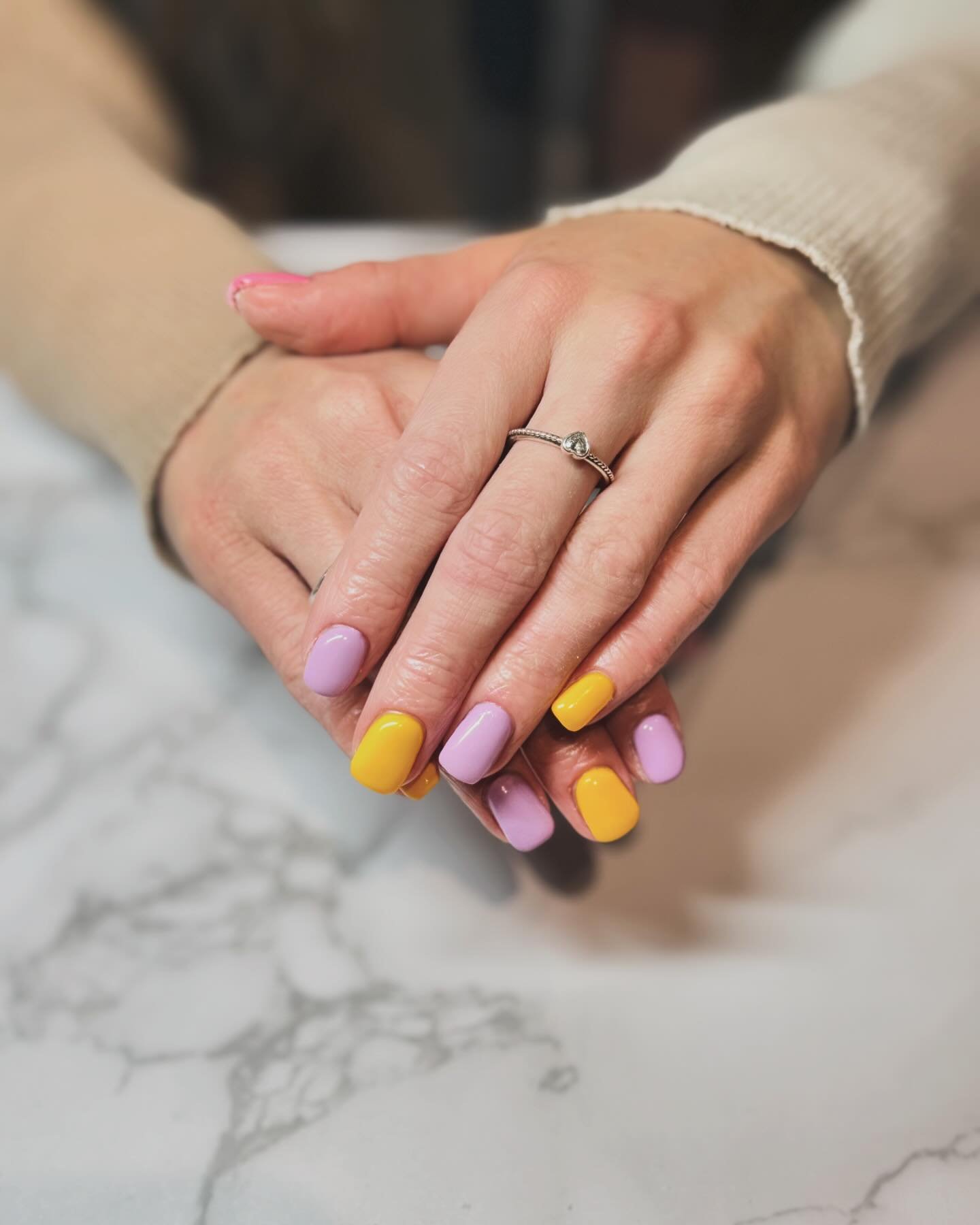 🐣 E A S T E R  C O M B O 🐣

Beautiful Easter colours for one of my lovely clients 🫶

Let&rsquo;s bring the sun out 🌞🌞🌞

#easternails #nailideas #beautysalon #trurocornwall #nailsalon