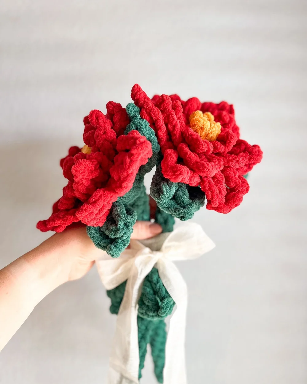 I can&rsquo;t wait to fill the vase on my table with these. 😍

For the past few years since we were living in Alaska, we put our Christmas decorations up early because it just felt so right. Now that we live in Florida, the heat and sunshine haven&r