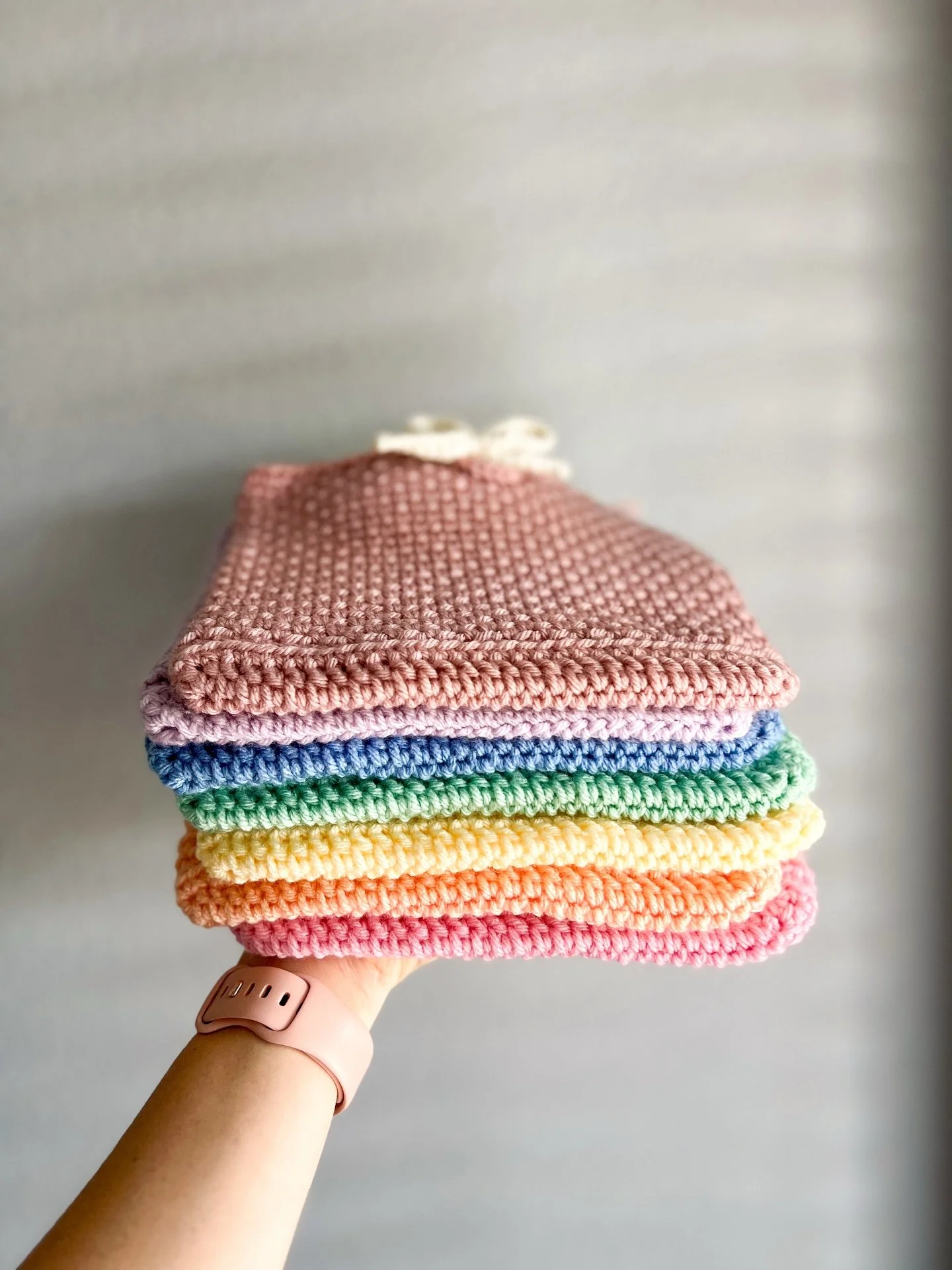 It took a little longer than planned, but the listing for these adorable book sleeves is finally LIVE! 📚

My mom made each of these beauties, and the proceeds will be going back to her, so I know she&rsquo;d just be ecstatic if they sold out! 

Show