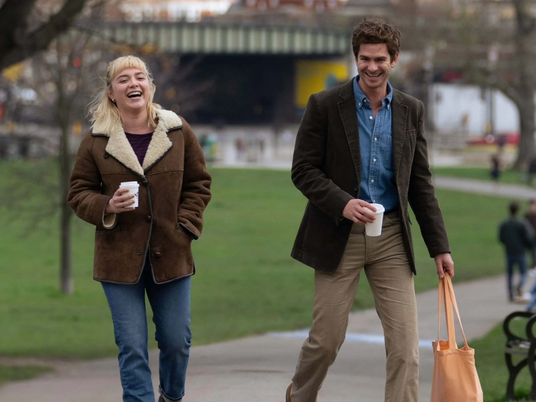 A24’s Andrew Garfield/Florence Pugh Romance WE LIVE IN TIME Gets First Trailer, Poster