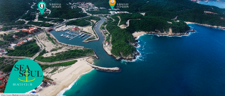 Entrance to Sea Soul Huatulco Beach Club near Playa Chahue