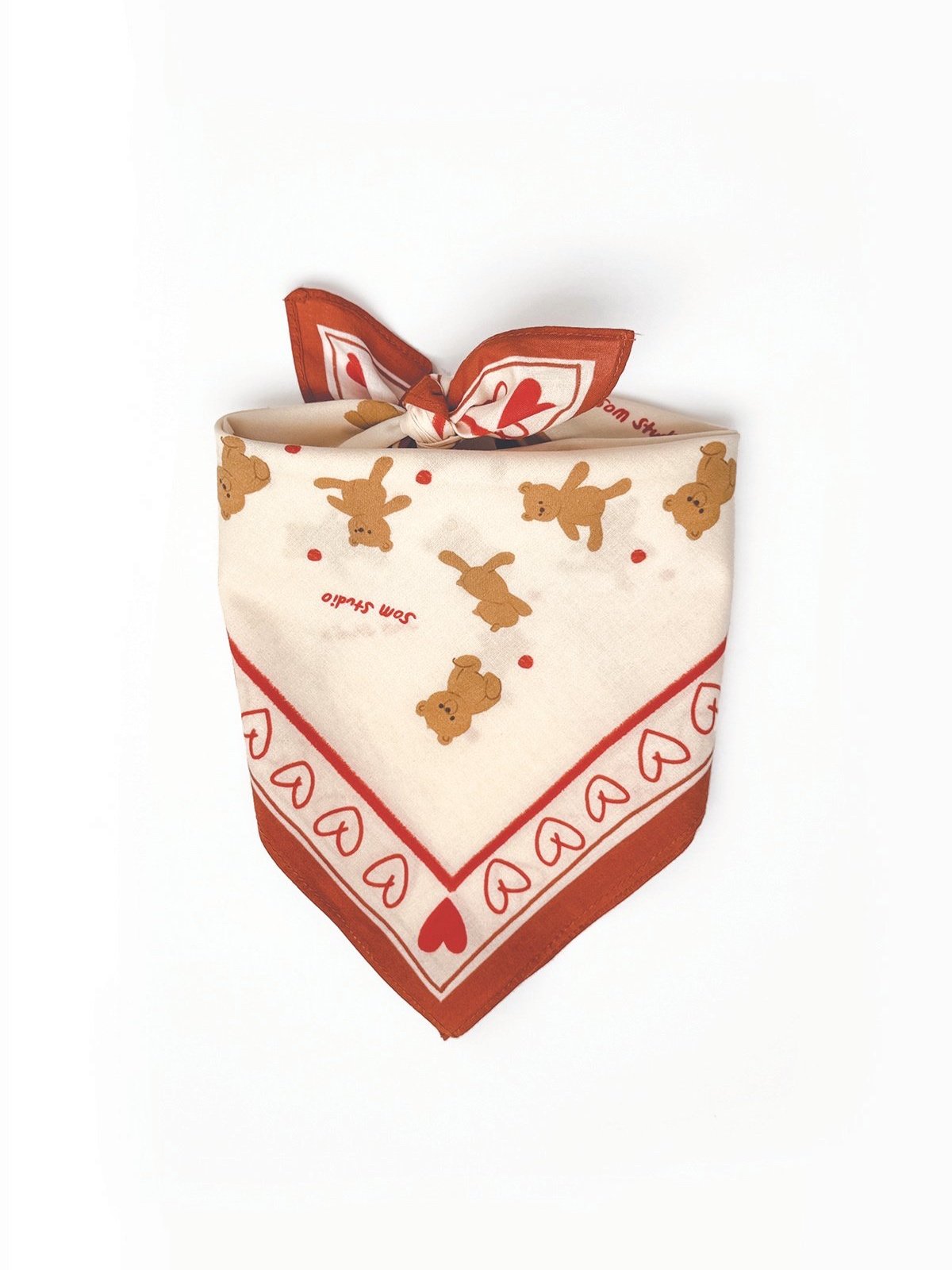 bear_bandana_01.jpg