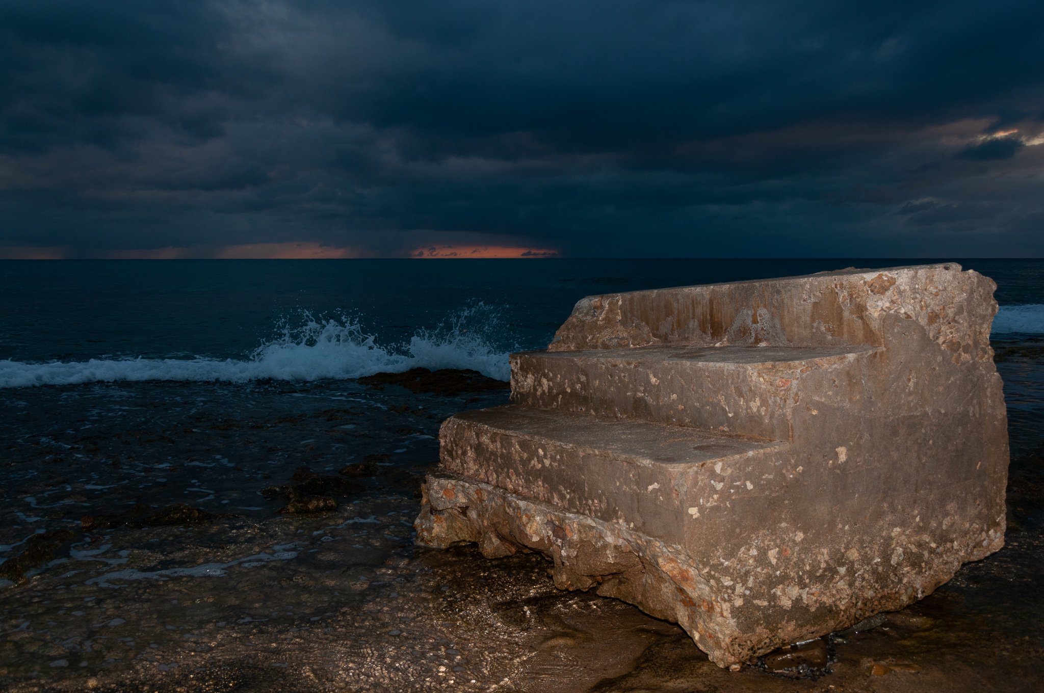 Steps Beach