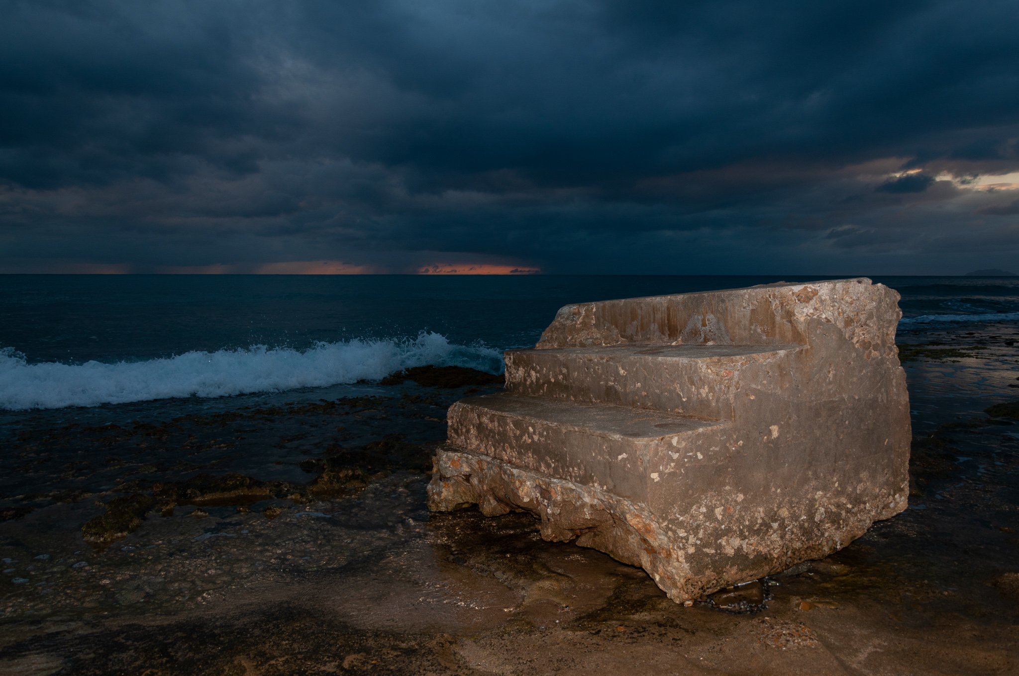 Steps Beach