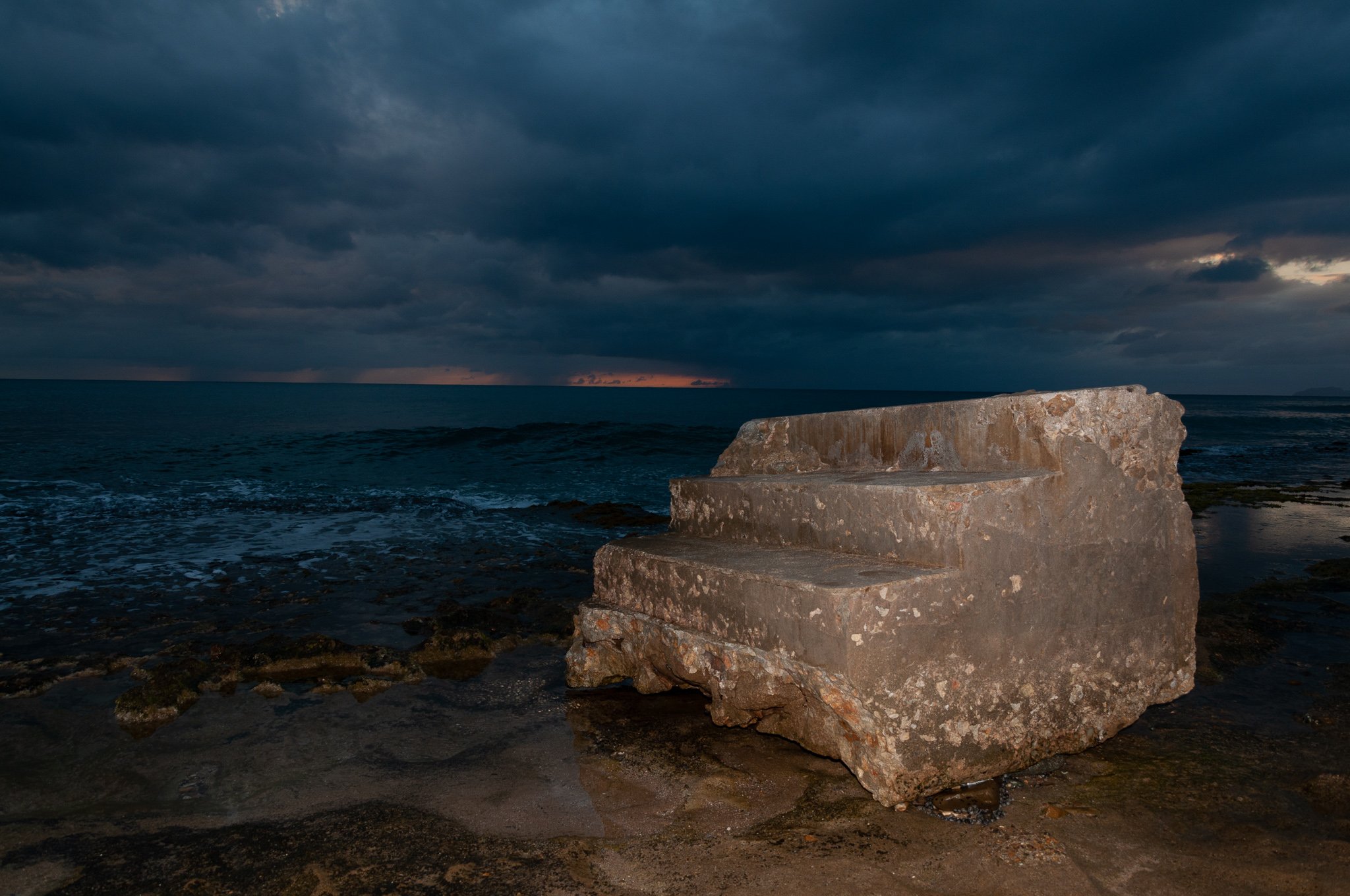 Steps Beach
