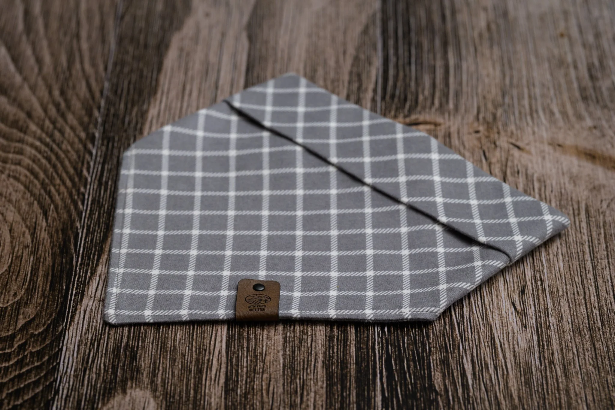 Jobs Peak Plaid