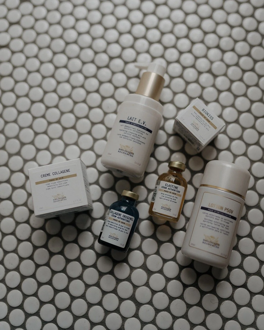Weekend plans = a little shopping + a little skin magic 🤍

Visit The Skinhouse to discover our favorite Biologique Recherche essentials &mdash; the perfect addition to your self-care routine. Treat yourself to glowing, radiant skin this weekend!

#T