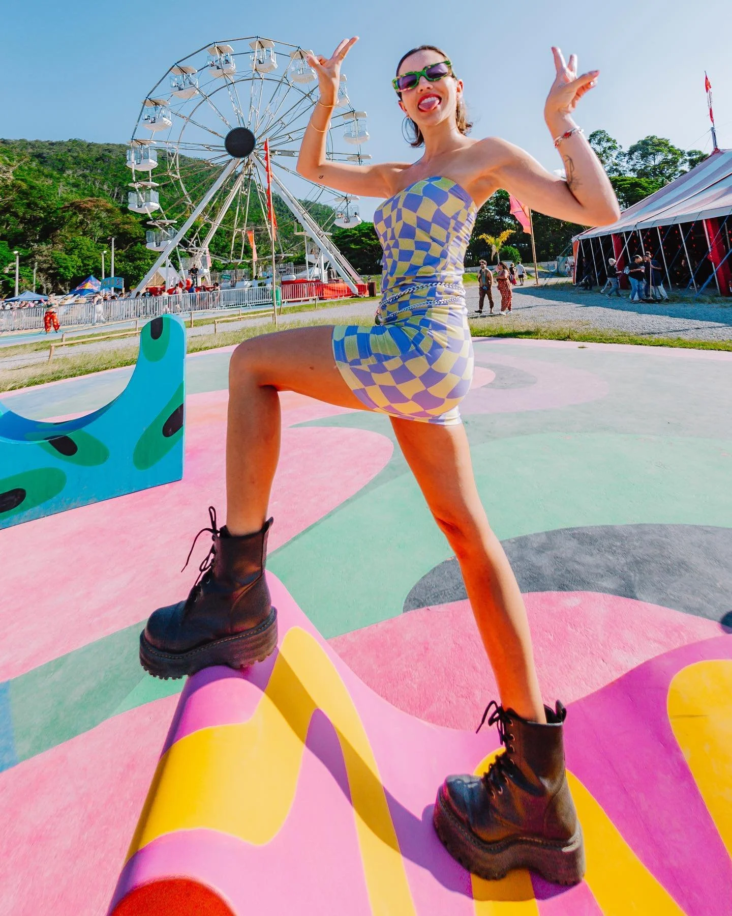 Millecent latest project 💥

&ldquo;Reencontro Consigo&rdquo; a series of 8 Art installations + Mural by talented Brazilian artist @tarsilaschubert for this years edition of @rockthemountain festival 🧡💛💚💜

Thanks for the trust 🙏

&mdash;
Artist 