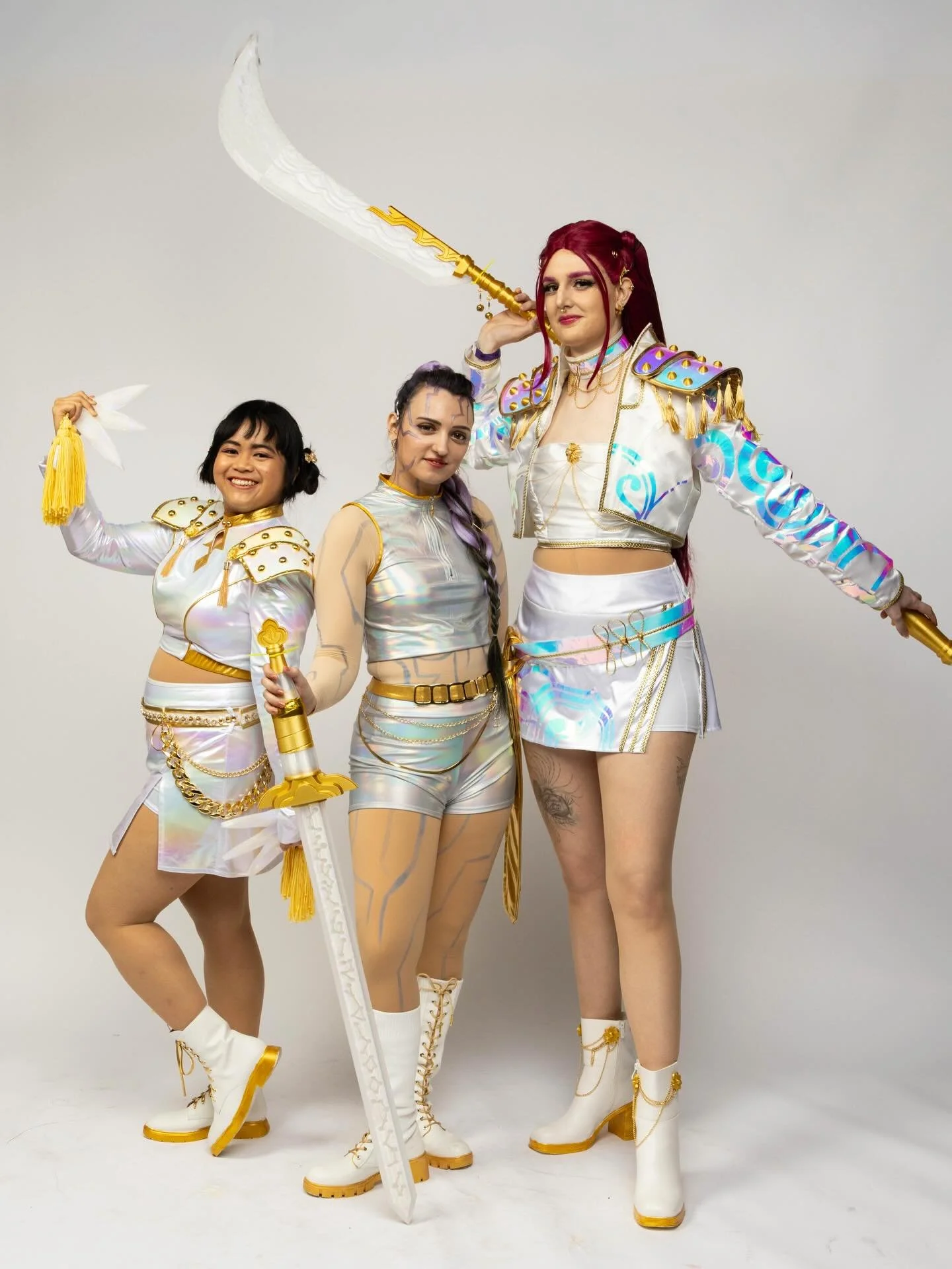 Exciting news&mdash; photos from our @animemilwaukee booth are posted to our gallery! Head to our website or linktree to access and download your digital copies 📸 

Please tag us @cosmeetupchicago when you post!

Thanks to everyone who stopped by! E