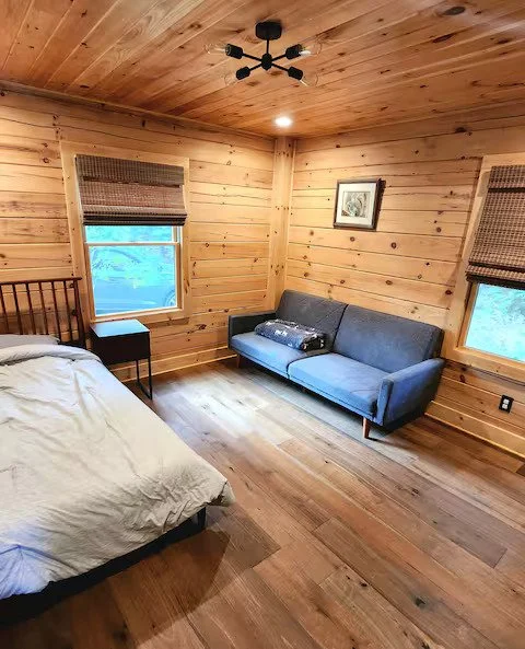 Full + Twin Bedroom.jpg