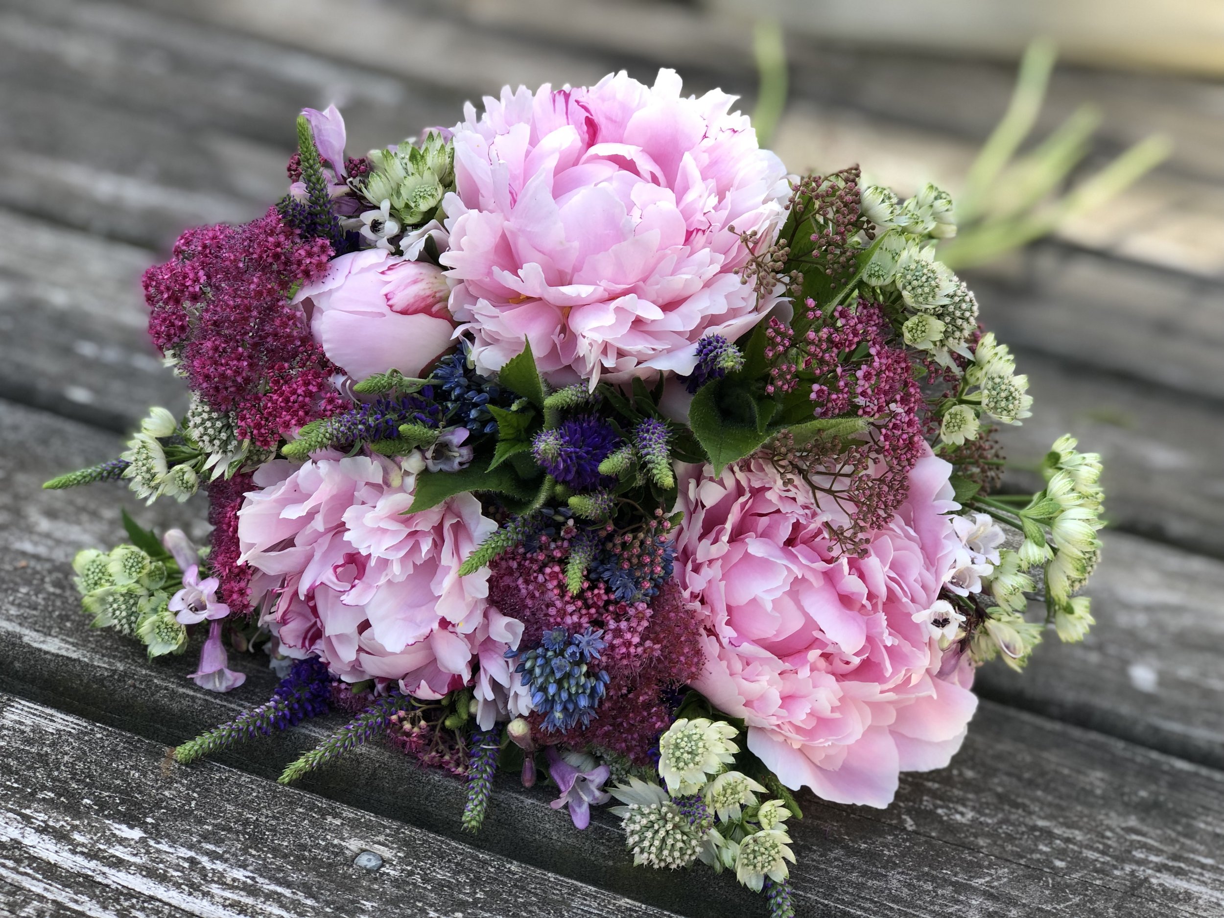 pink peony bouquet++.jpeg