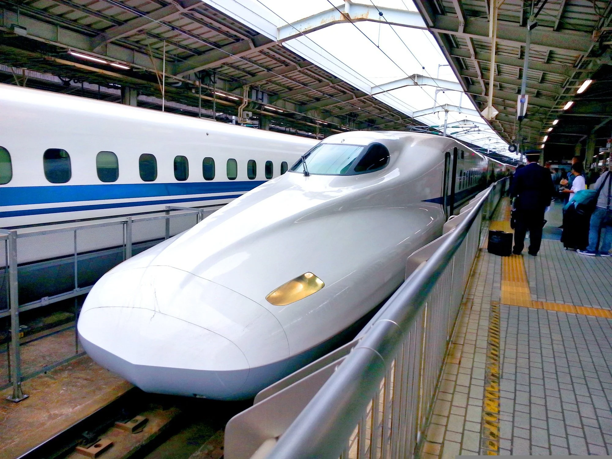shinkansen-tokaido.jpg