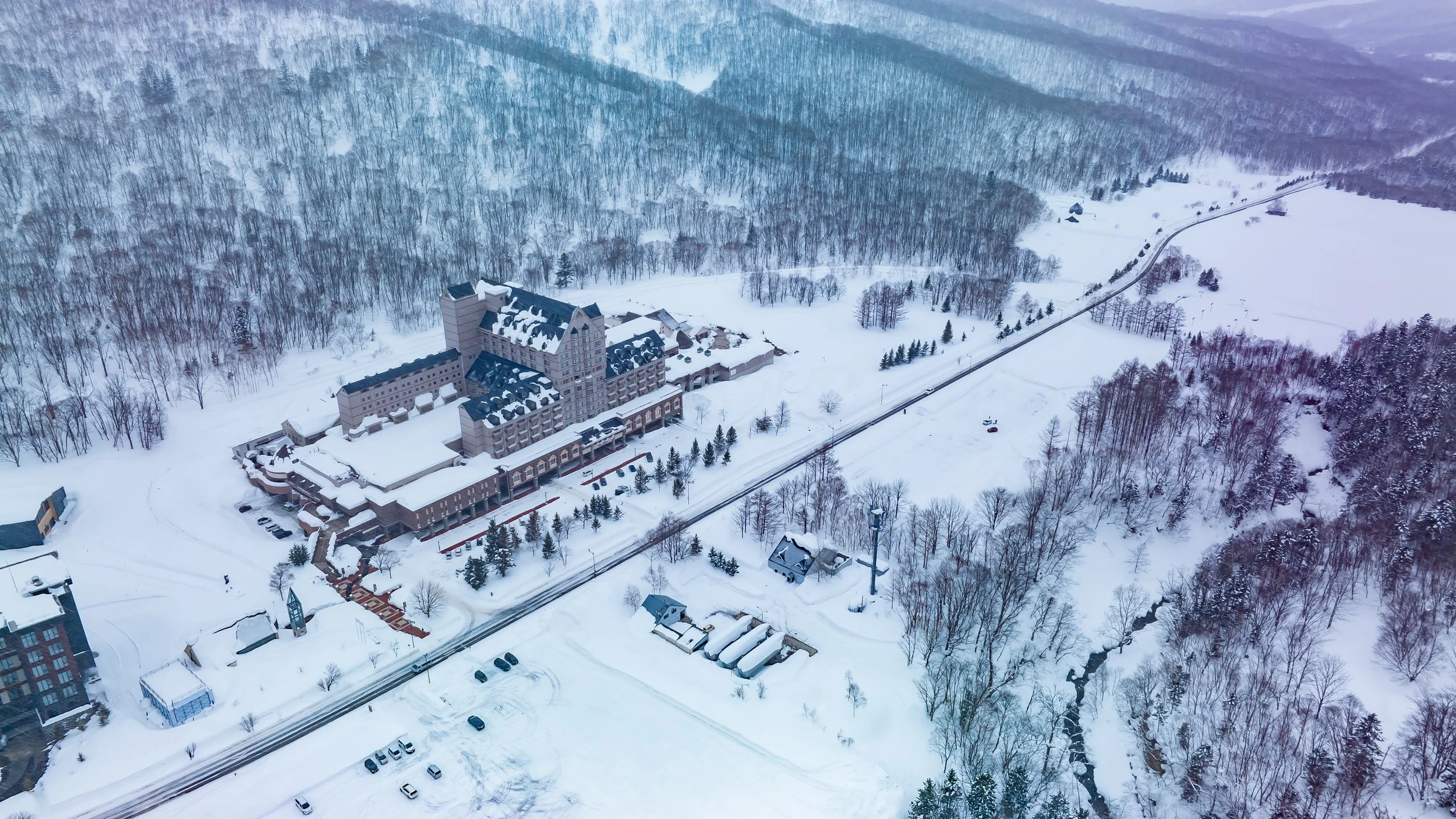 Arial photo of Club Med Kiroro Grand resort in winter