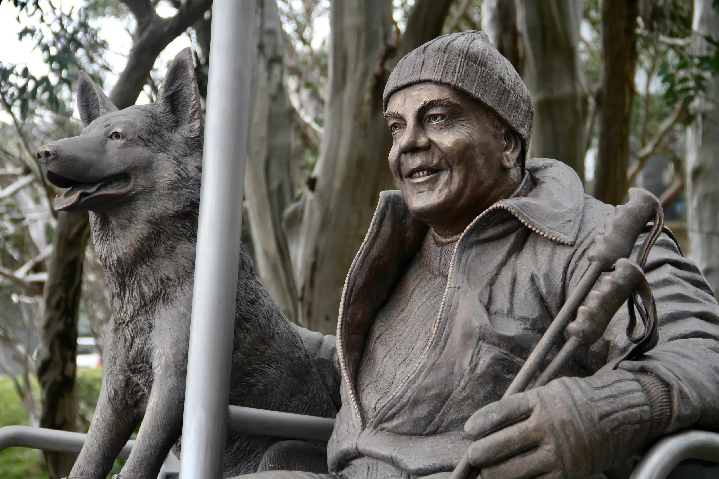 Meridian Sculpture_Hans Grimus & Captain_Image 8.jpeg