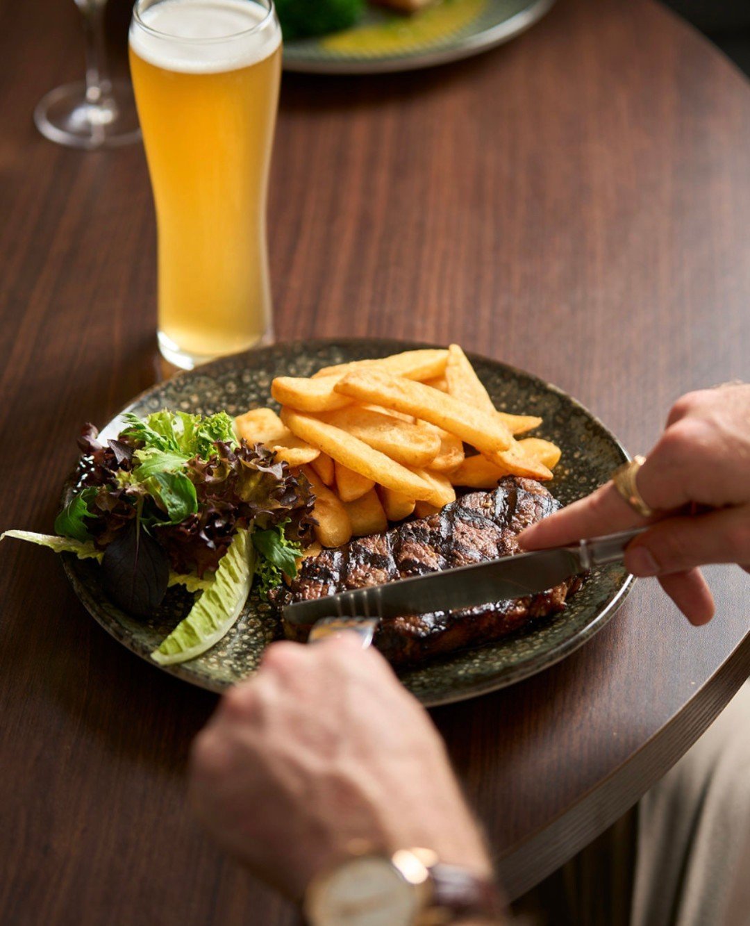 Transform your Tuesdays into an irresistible affair with our Steak Night Special at @theorchardringwood! 🥩🤤🔥

Indulge in a Grilled Portland Sirloin (150gm) accompanied by fries and a garden salad. Take your pick from our selection of sauces: red w