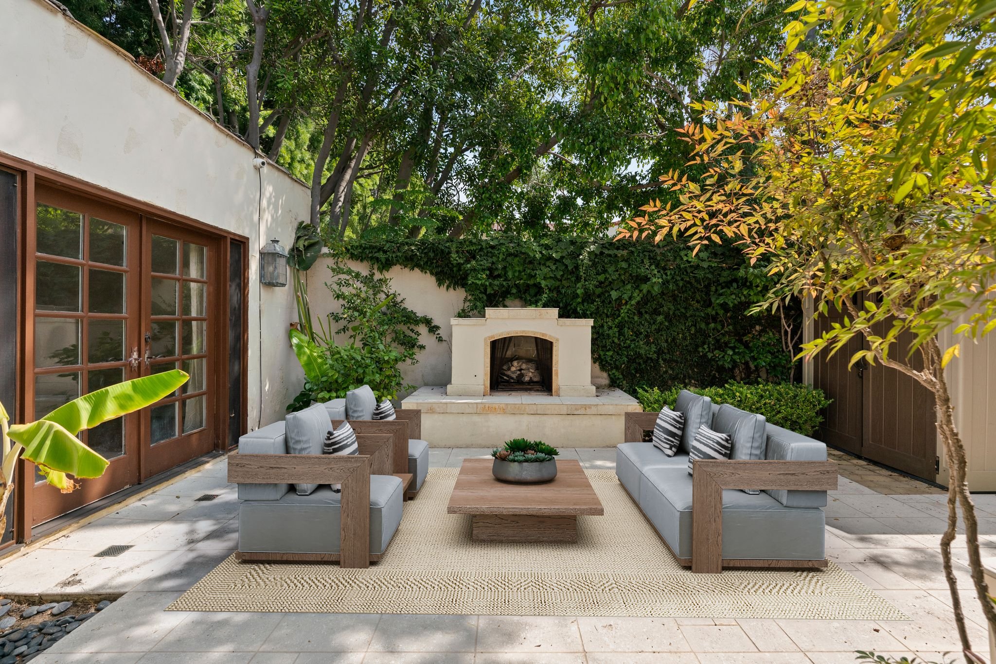 312 S El Camino Dr-34.jpg