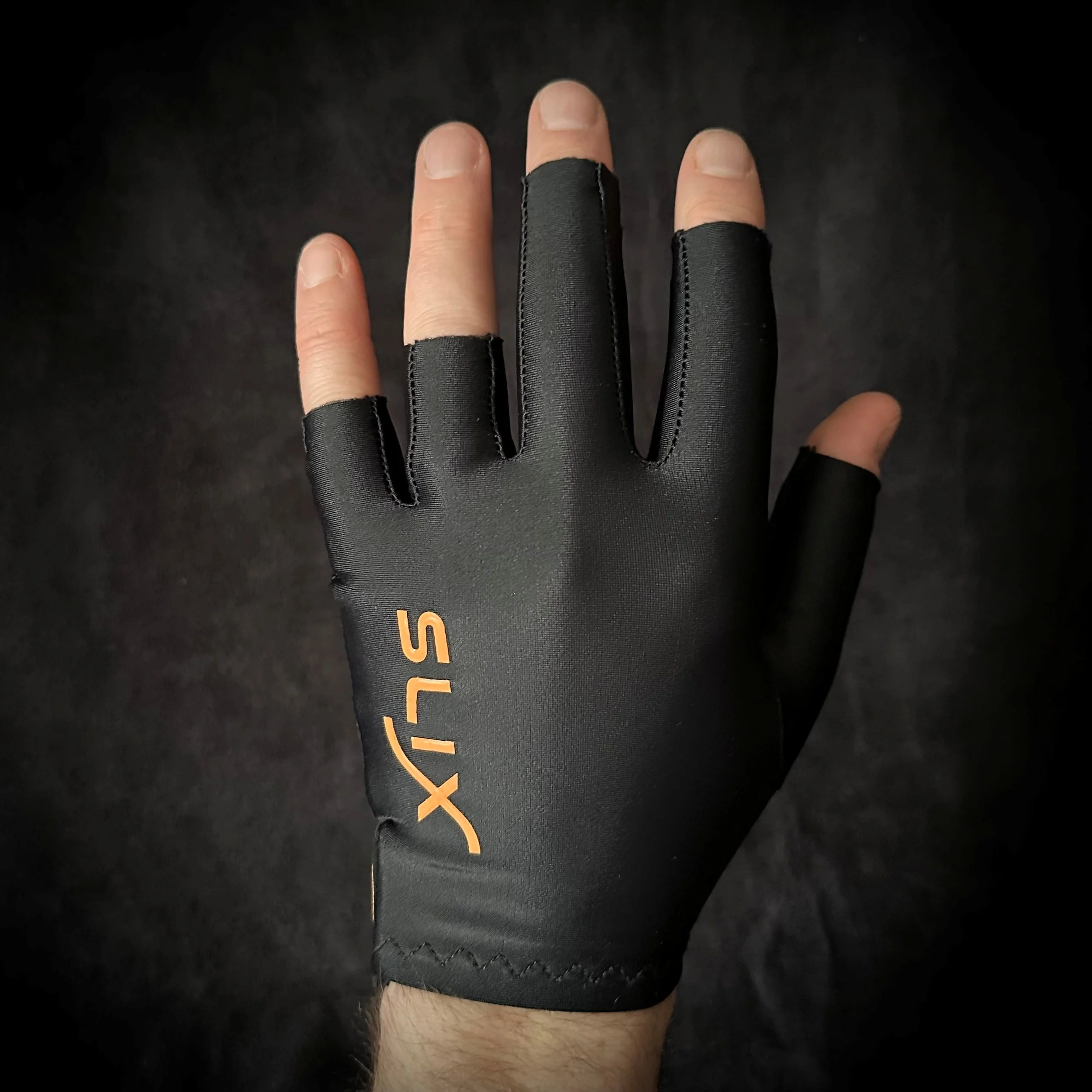 SLIX Billiard Glove.jpg