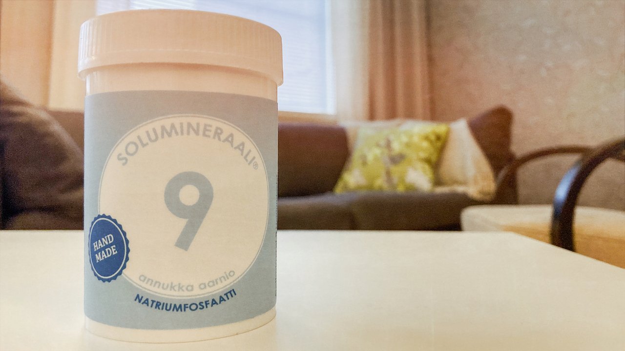 Solumineraali® 9 Natriumfosfaatin saat Soluakatemian uudenlaisesta solumineraalikaupasta.