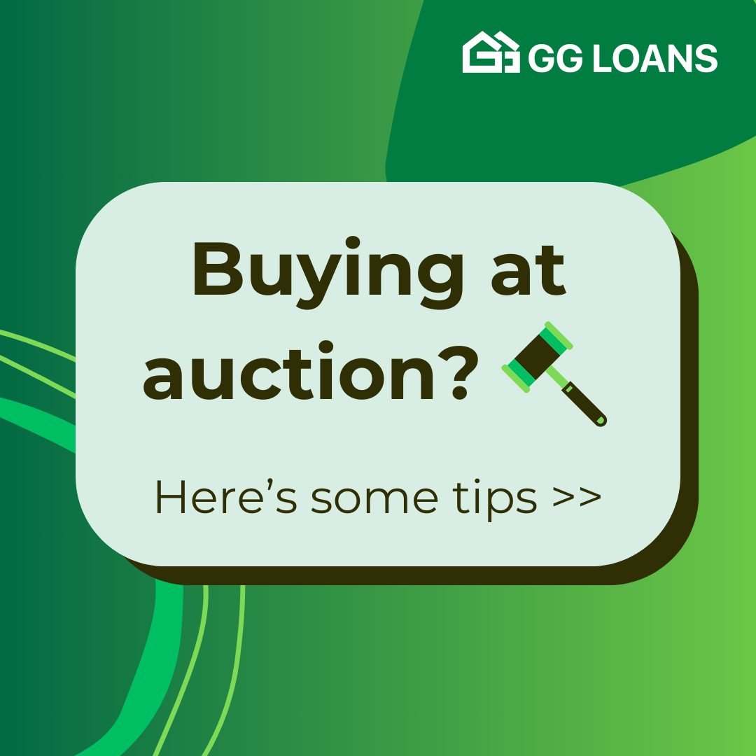 Buying at an auction and want to know what's the finance side involve? Auctions are quite popular in some states like NSW. They operate quite differently from the traditional buying process.
So what does that involve exactly?

1️⃣ The Basics:
At an a