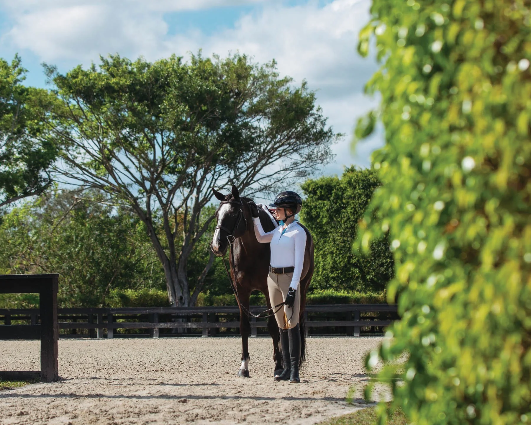 204891_S25_white hippos_lifestyle1_6_007.jpg