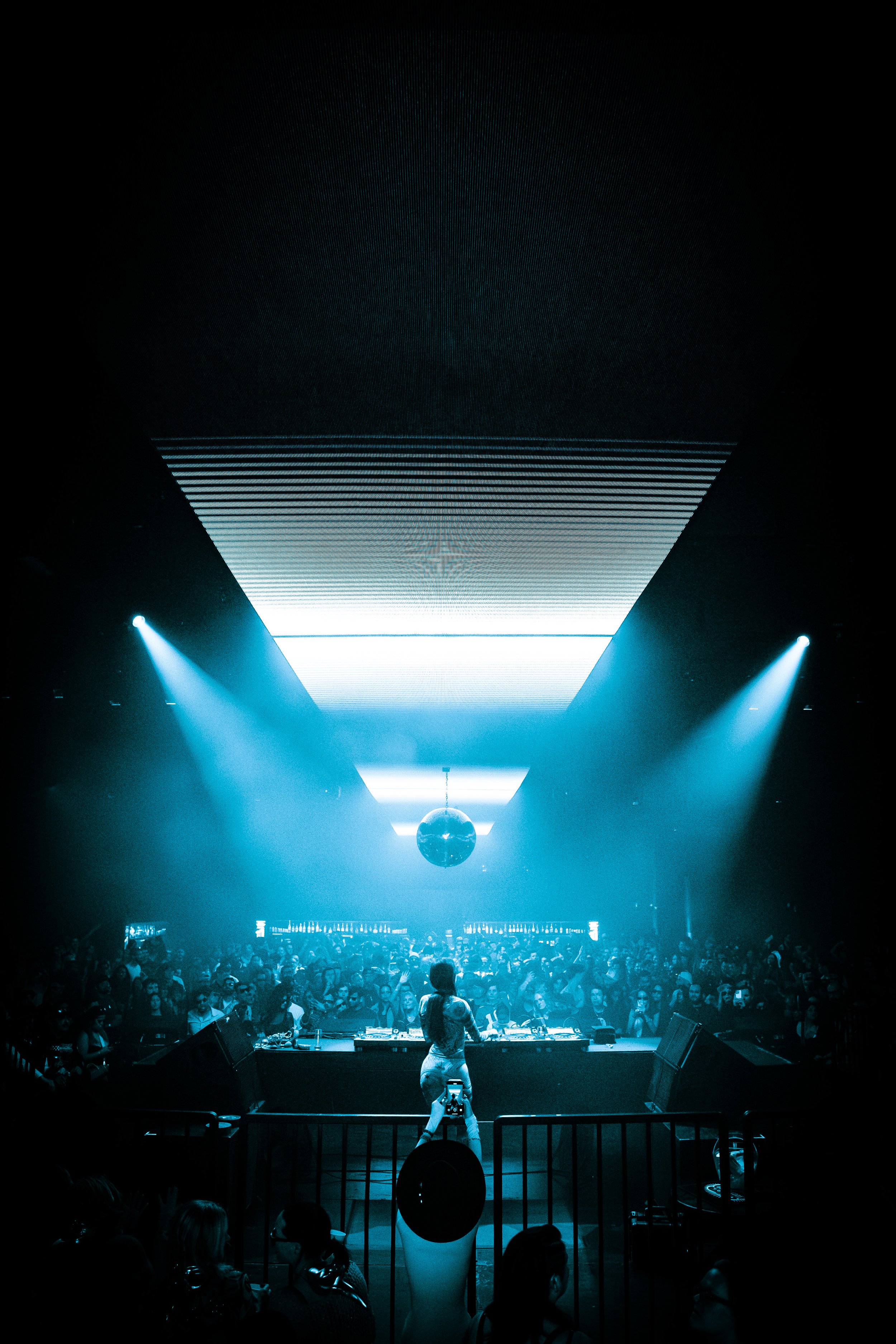 Liz(zie) - Concourse - Claptone-37.jpg