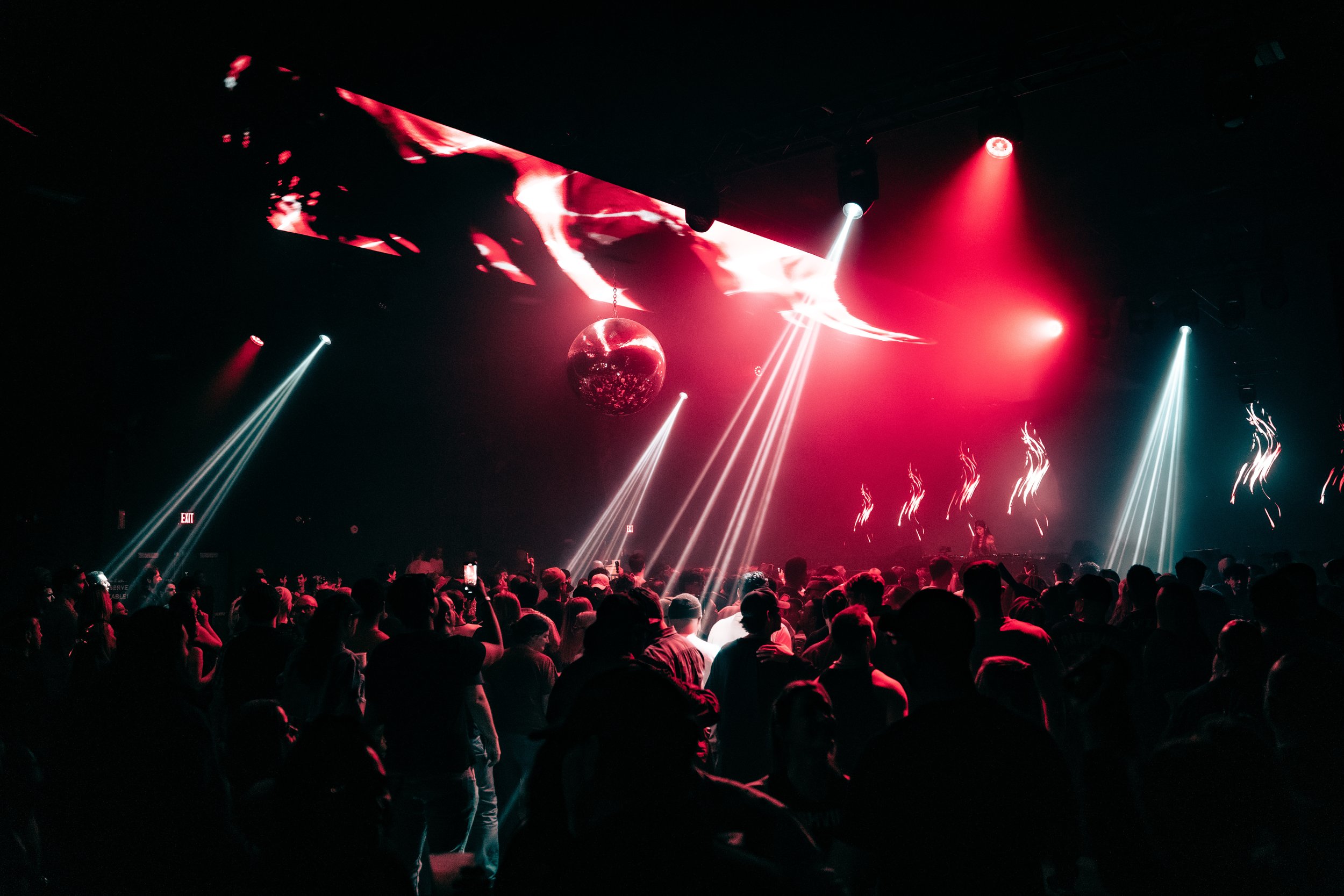 Liz(zie) - Concourse - Claptone-20.jpg
