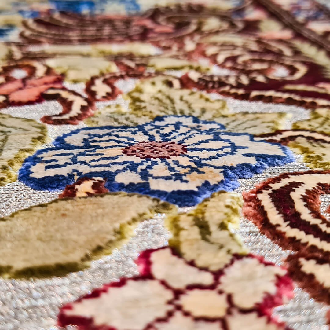 Classic Hereke Silk Turkish Rug 1070s Vintage Rosewood Gallery London3.jpg