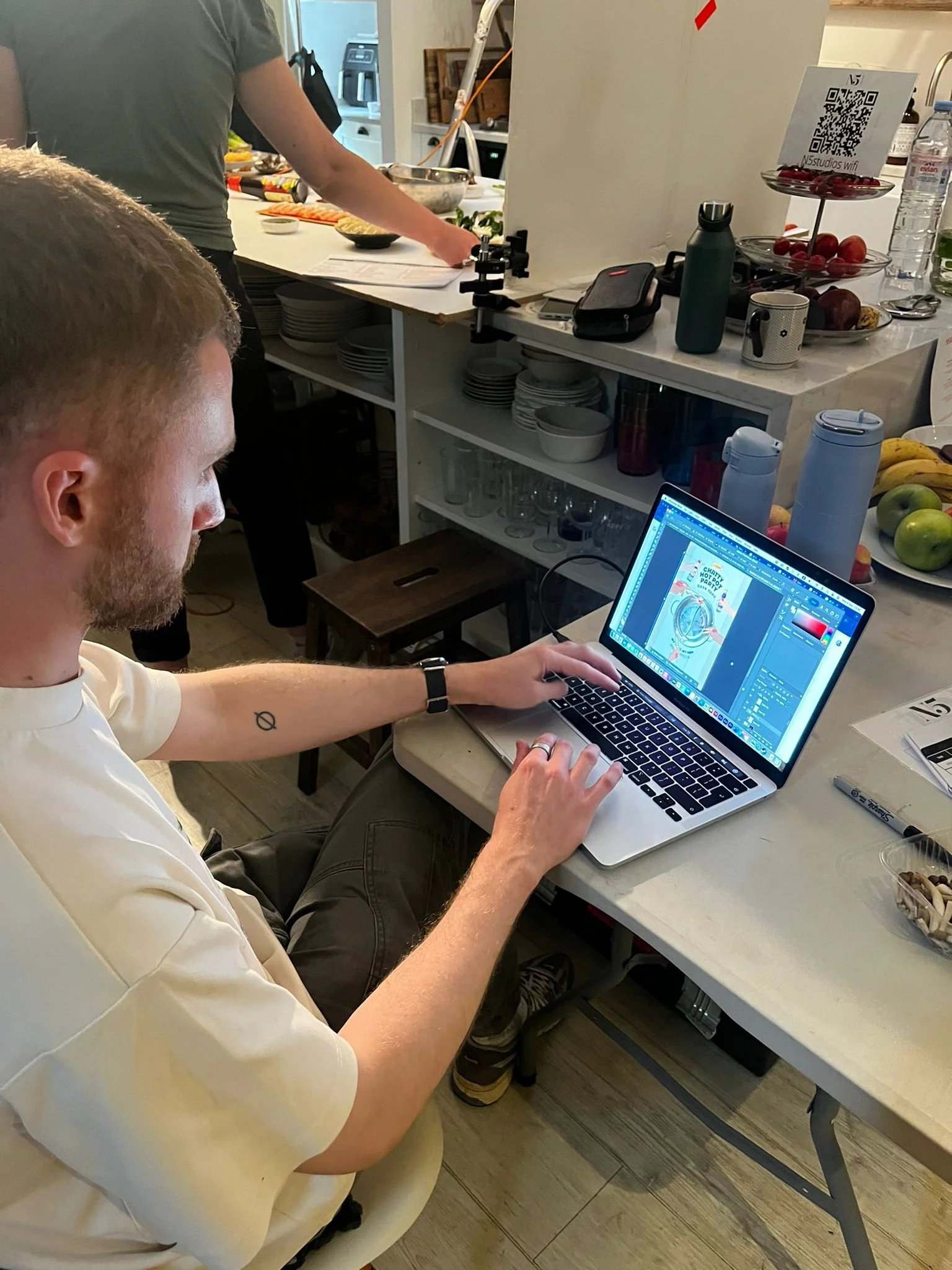  BTS from a food photography shoot for Chinese sauce company Lee Kum Kee in this project from video, animation and VFX studio Heehaw, Scotland 