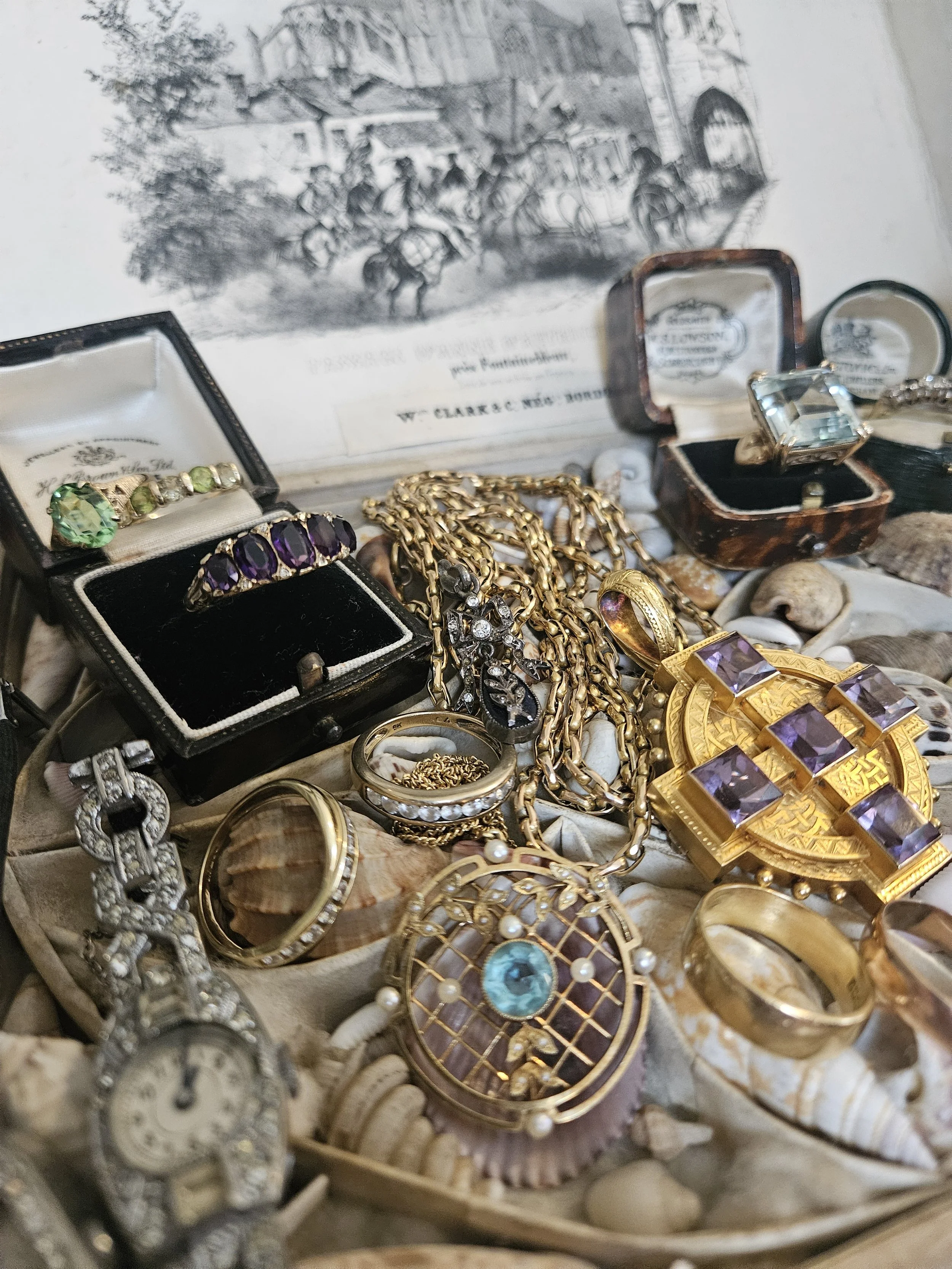 Buy and sell gold silver jewellery cash for gold