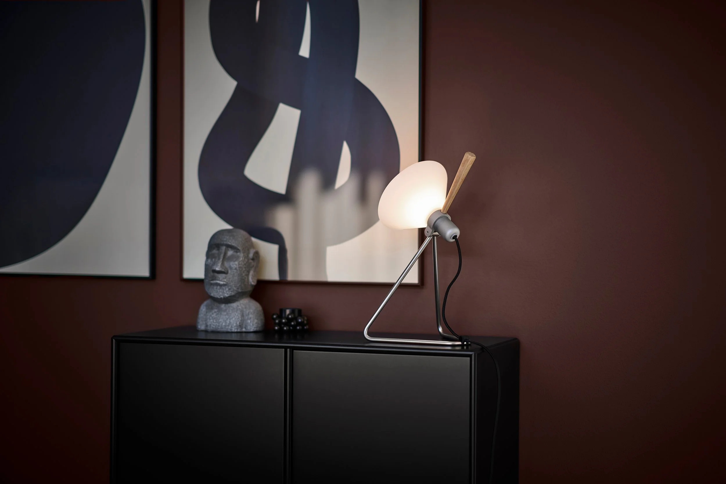 LeKlint356SSLOF_Spot_table-wall_lamp_silver_lightoak_FSC_lifestyle3.jpg