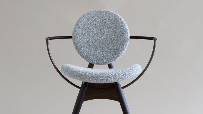 CircleDiningChair-WithArmrest-Karakorum-Boucle-004_8010_2.jpg