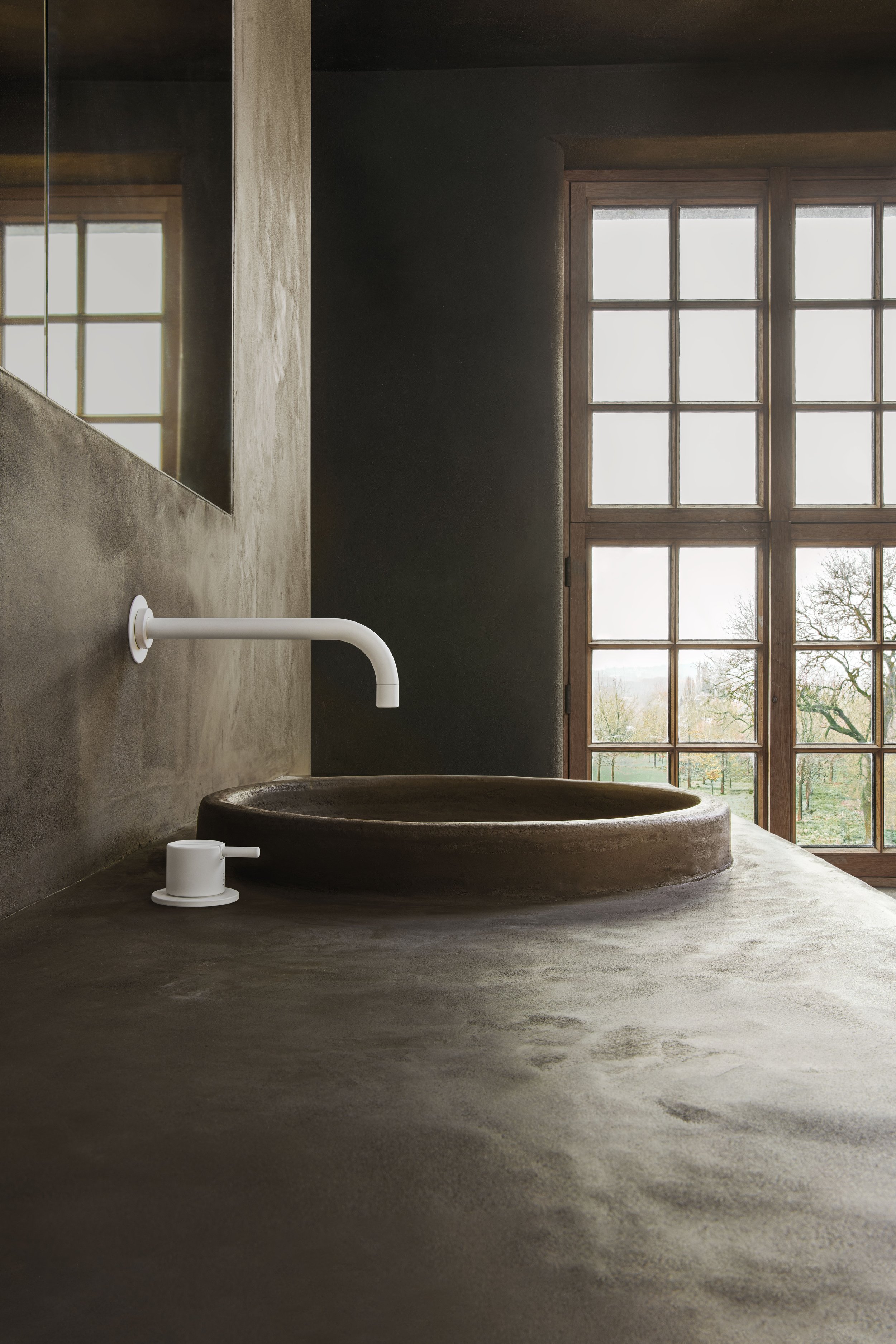 VOLA 520 C28.jpg