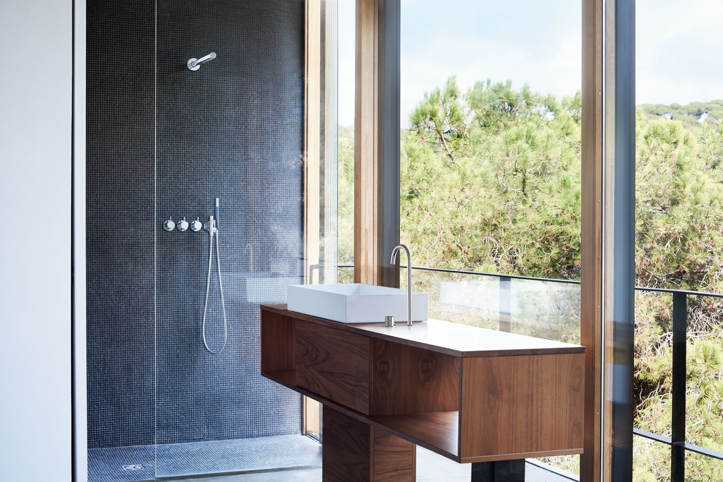 VOLA 5471R-81ST 590V C16.jpg