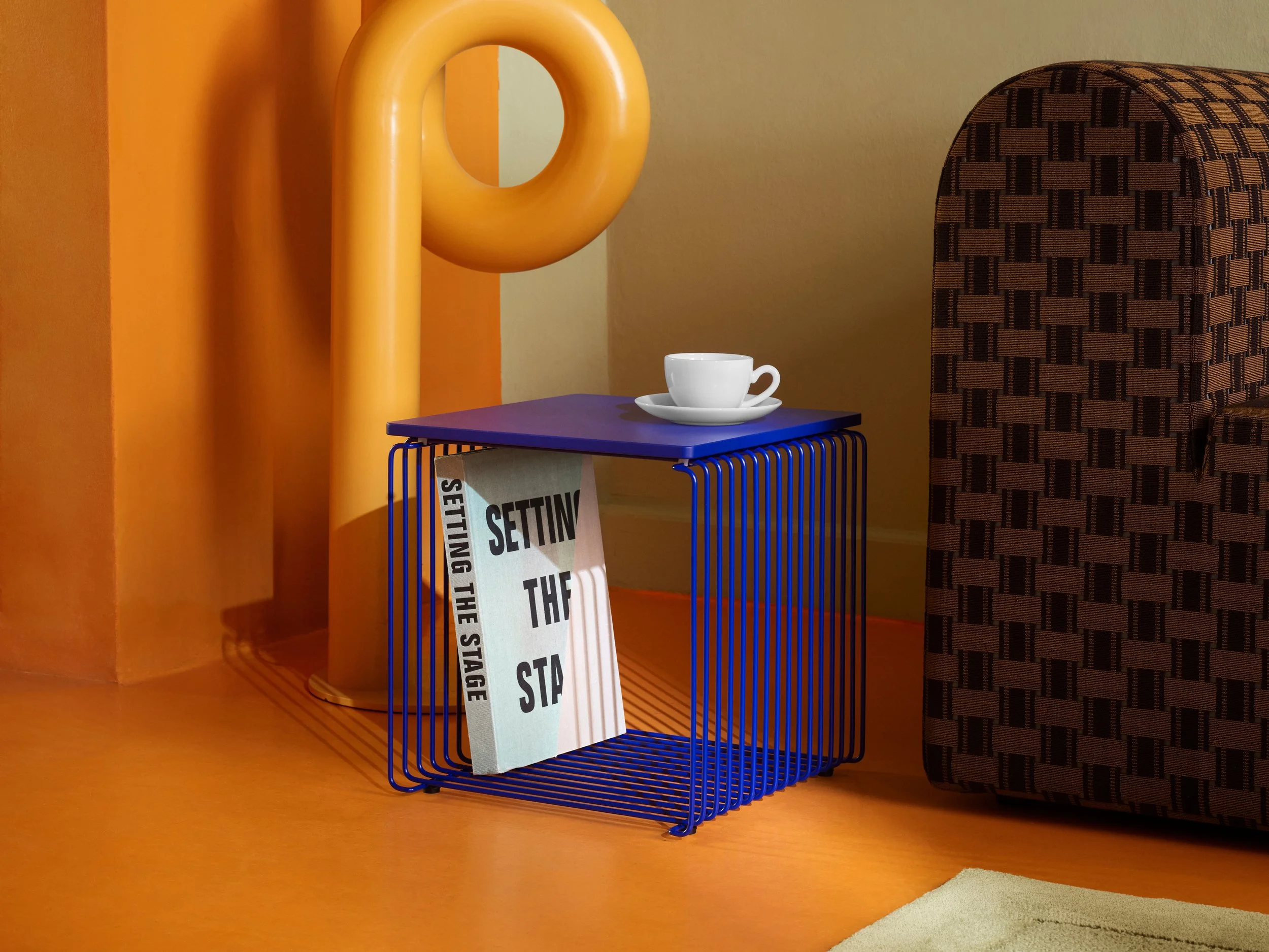 Montana_Home_25_26_ParadigmSofa_Zade_PantonWire_Monarch_Detail_W.jpg