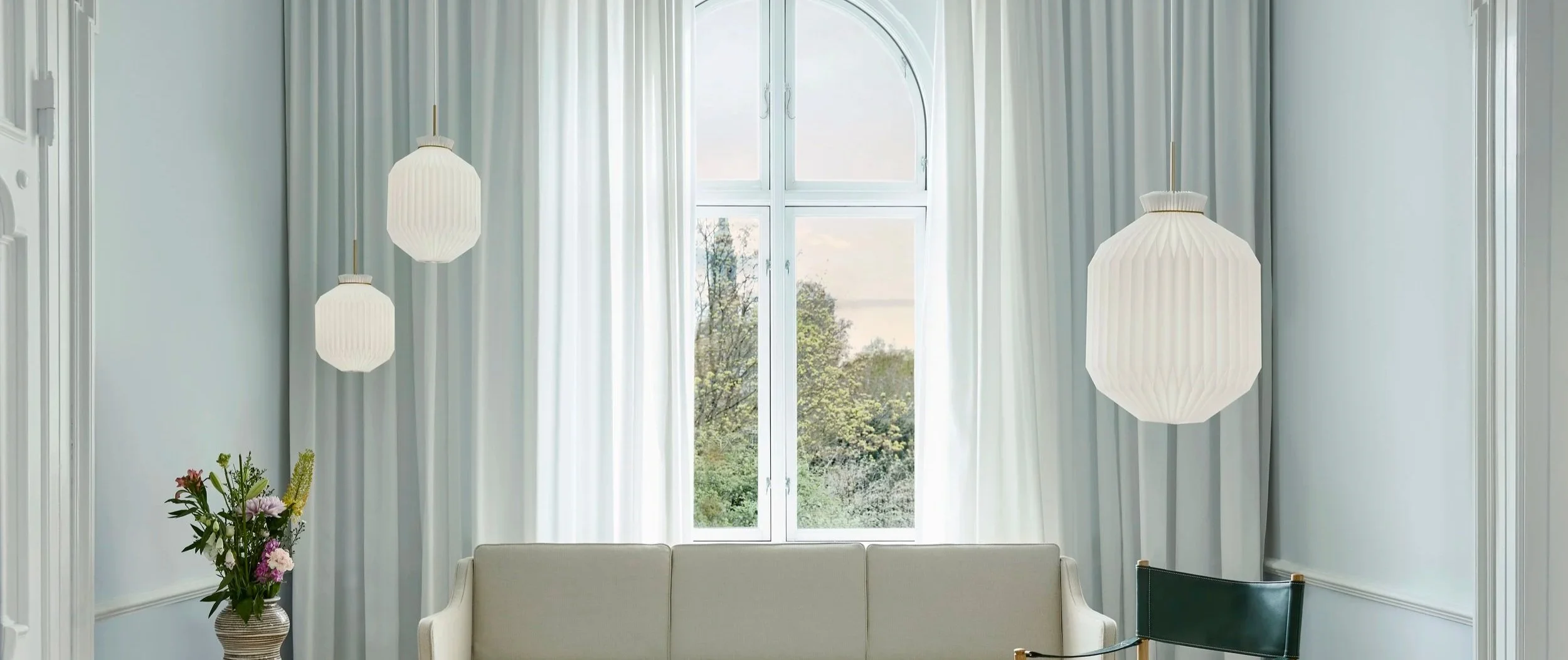 LeKlint105_pendant_lifestyle2.jpg
