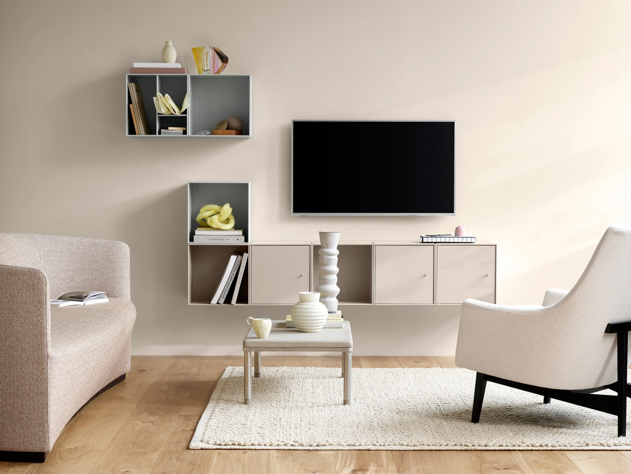 Montana_Mini_TVBench_Nordic_Clay_H.jpg