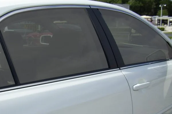 QDP Ceramic Charcoal 30 Window Tint