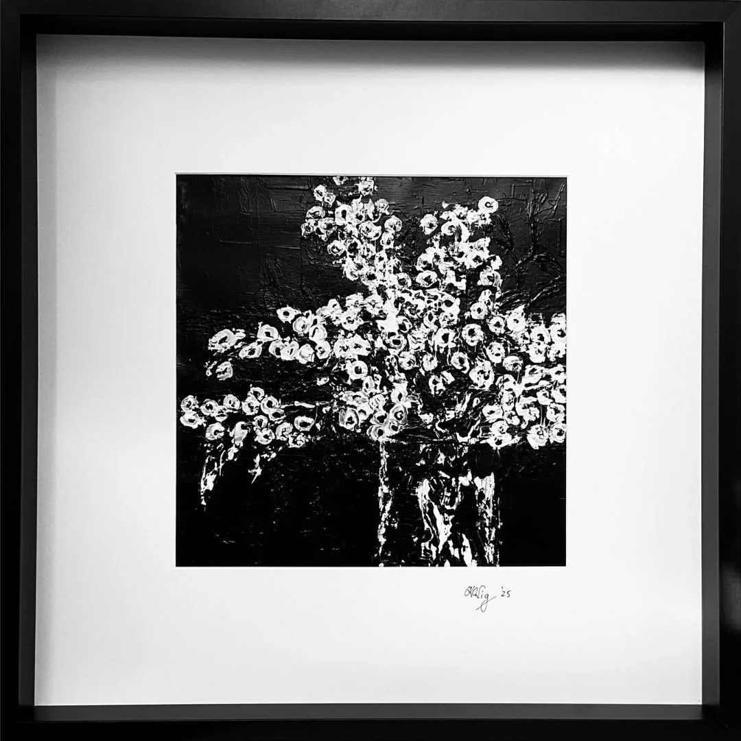 Balck and White Wattle  Kathleen Wigan web.jpg